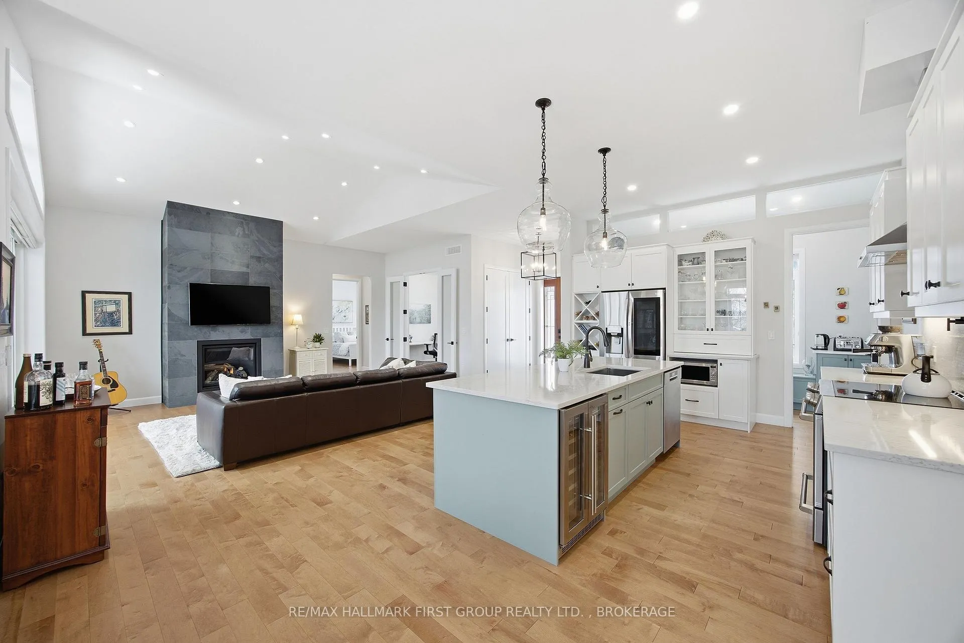 Photo 14 of 1111 Kona Crescent, Frontenac, Frontenac South — HOMEH