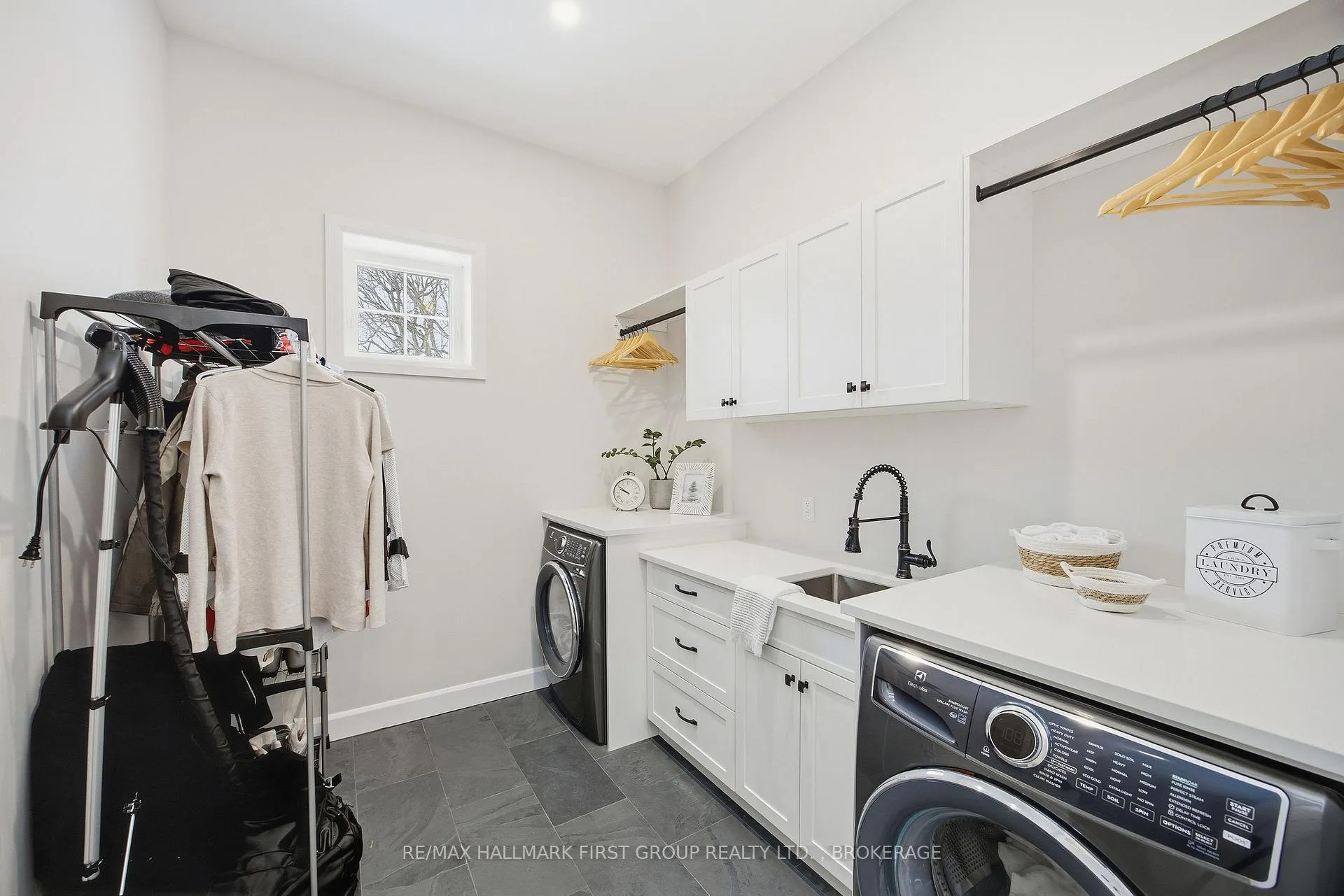 Photo 39 of 1111 Kona Crescent, Frontenac, Frontenac South — HOMEH