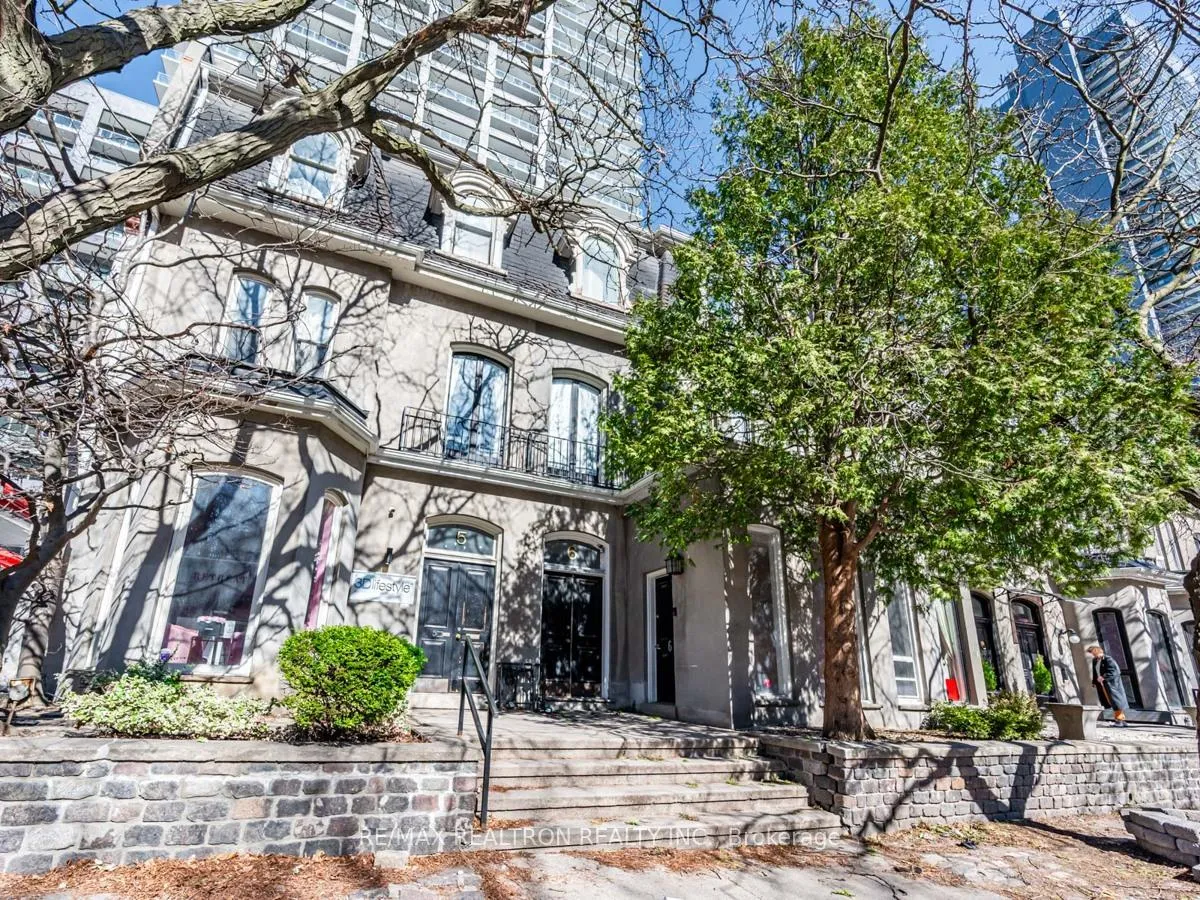 Photo 1 of Unit 3rd Fl., 6 Clarence Square, Toronto, Waterfront Communities — HOMEH