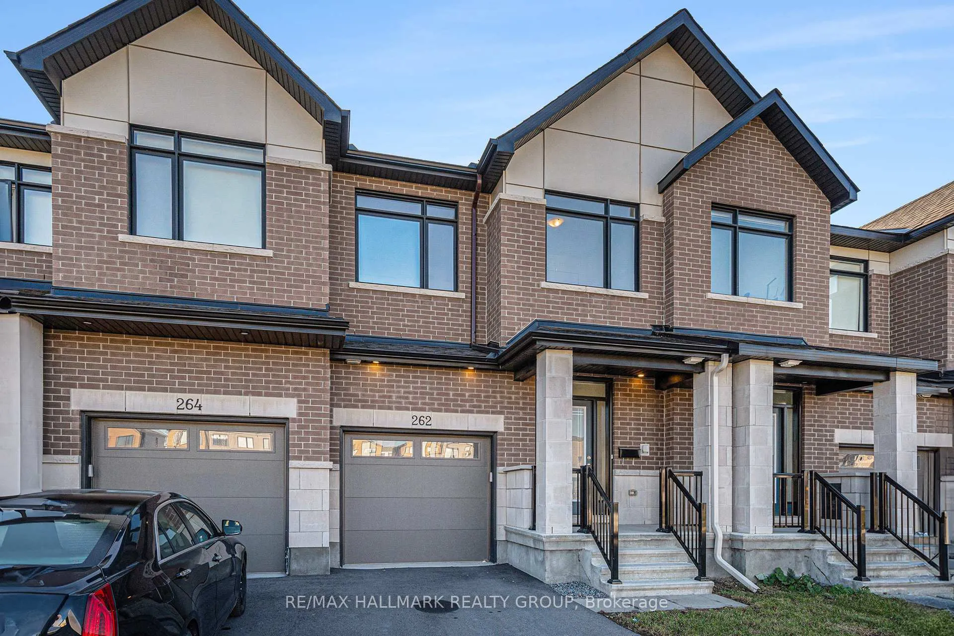 Photo 7 of 262 Darjeeling Avenue, Ottawa, Barrhaven - Heritage Park — HOMEH