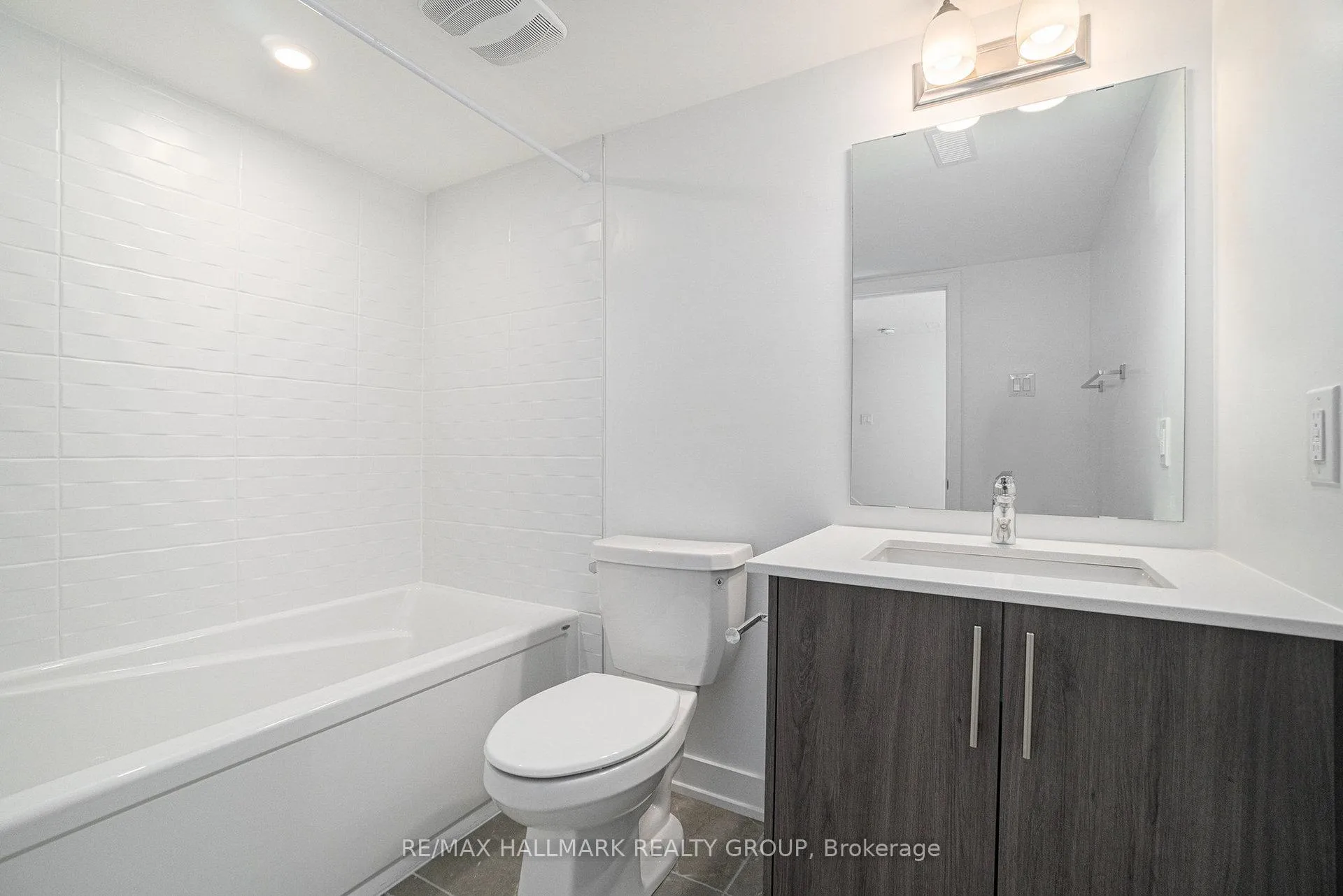Photo 18 of 262 Darjeeling Avenue, Ottawa, Barrhaven - Heritage Park — HOMEH