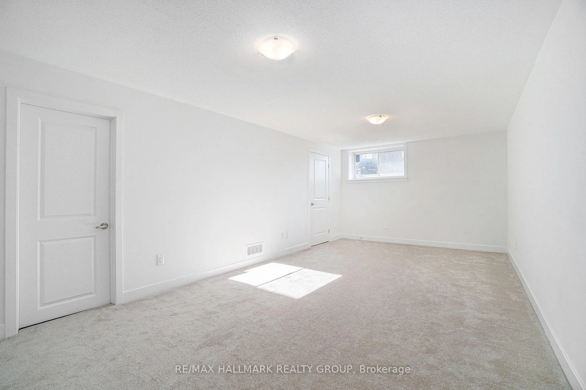 Photo 29 of 262 Darjeeling Avenue, Ottawa, Barrhaven - Heritage Park — HOMEH