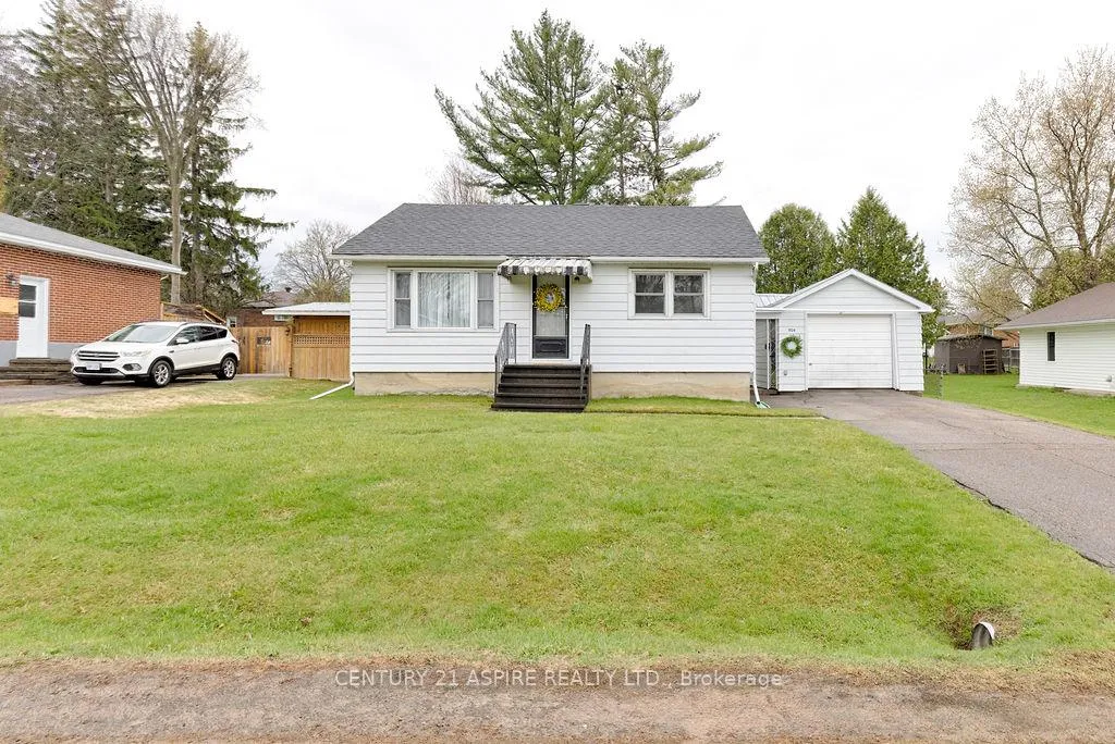 Photo 1 of 504 Wilbert Street, Pembroke — HOMEH
