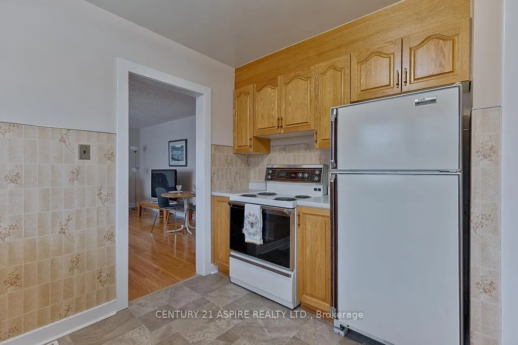 Photo 5 of 504 Wilbert Street, Pembroke — HOMEH