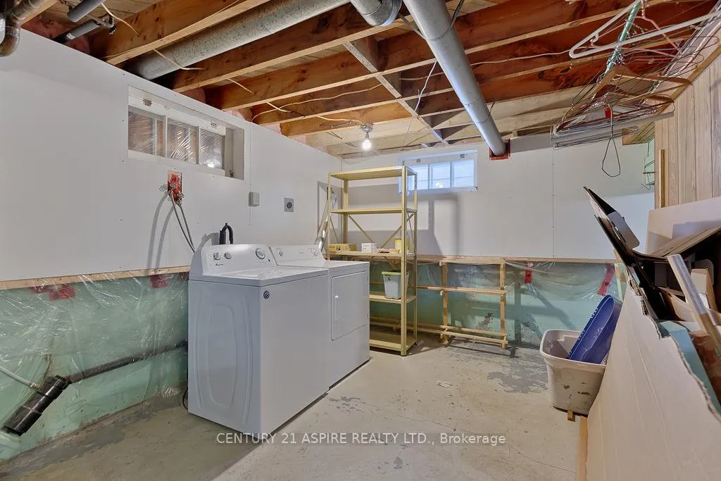 Photo 15 of 504 Wilbert Street, Pembroke — HOMEH