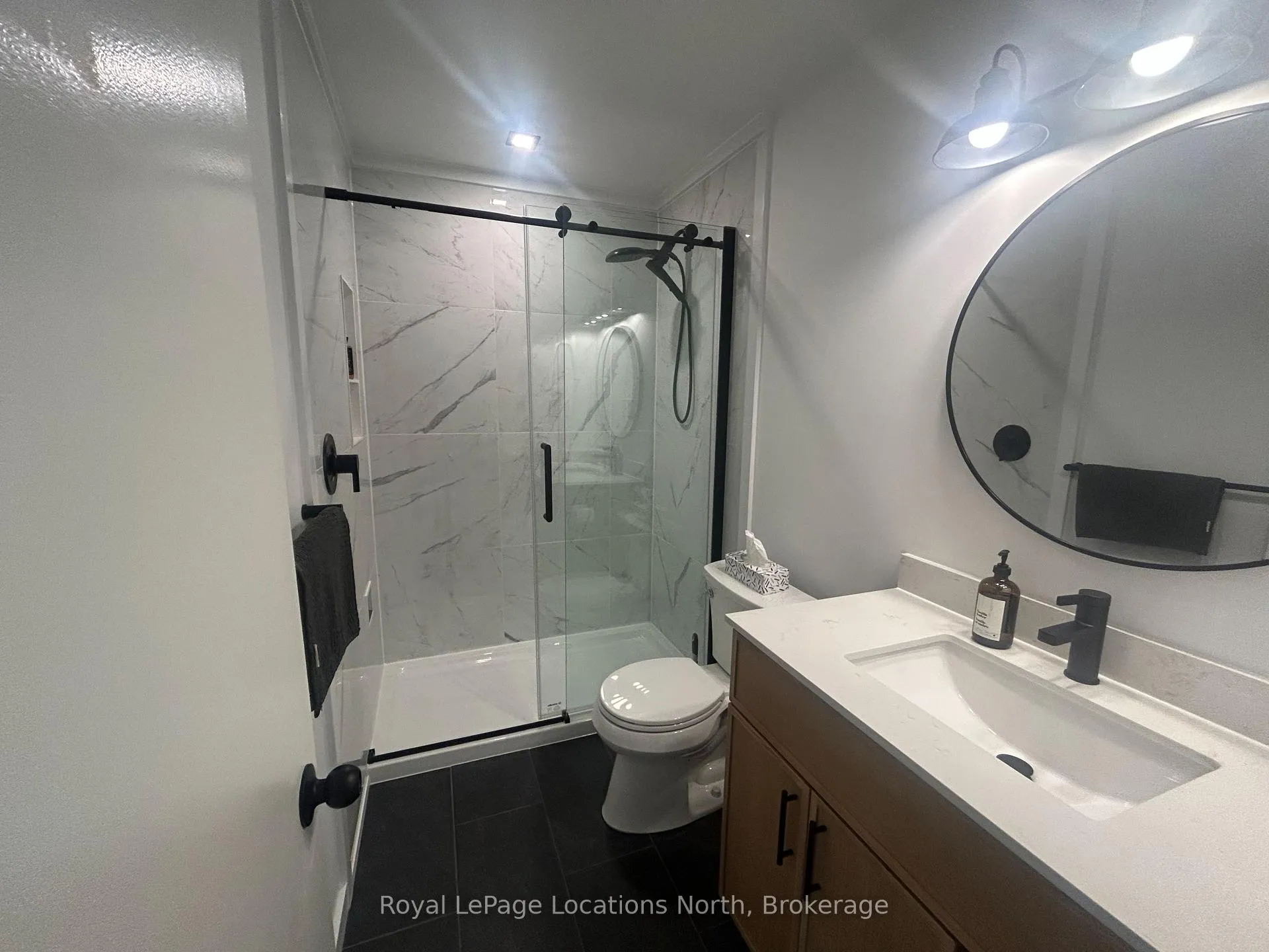 Photo 13 of Unit 1, 561 Oxbow Crescent, Collingwood — HOMEH