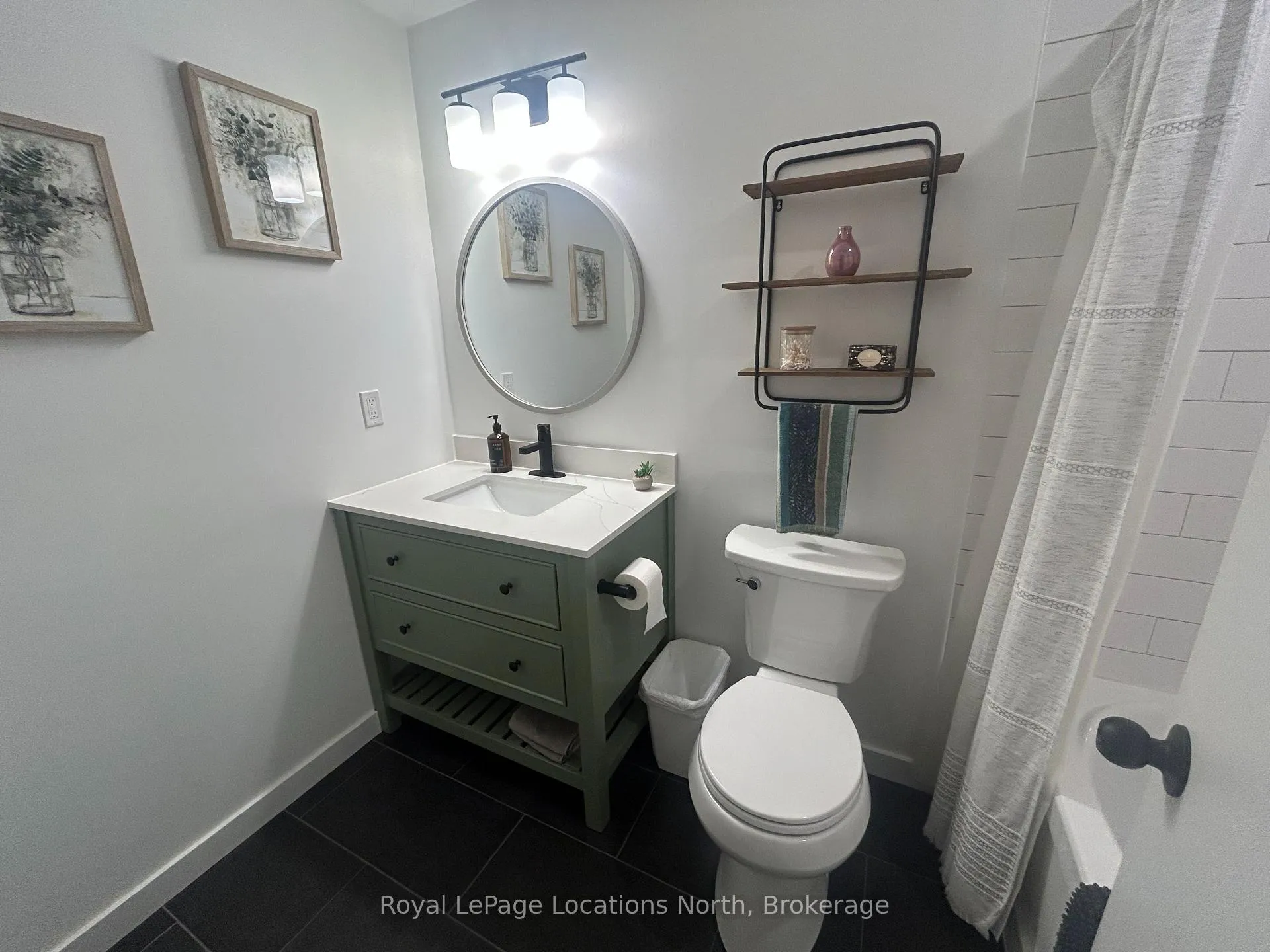 Photo 18 of Unit 1, 561 Oxbow Crescent, Collingwood — HOMEH