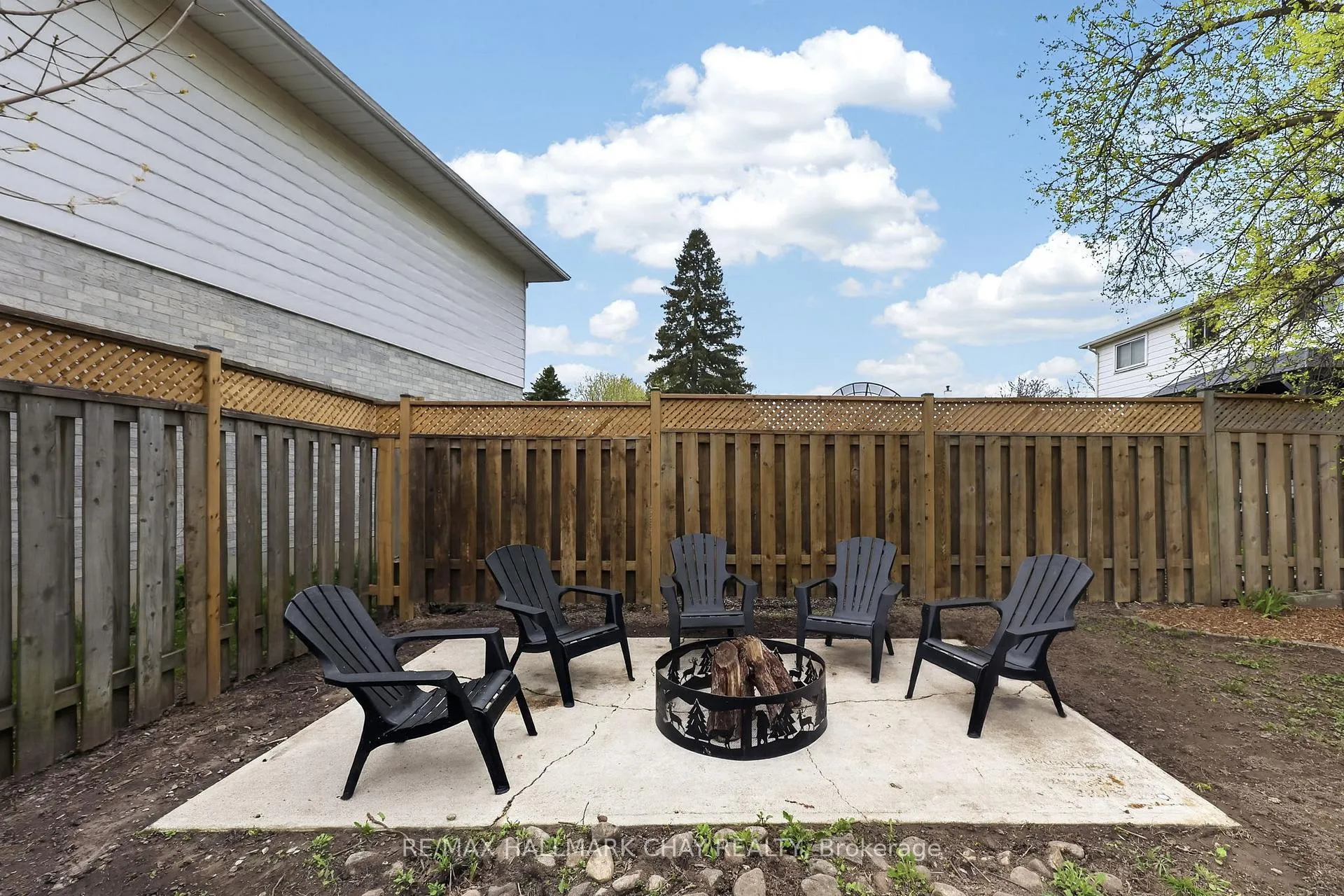 Photo 36 of 37 Stewart Avenue, New Tecumseth, Alliston — HOMEH