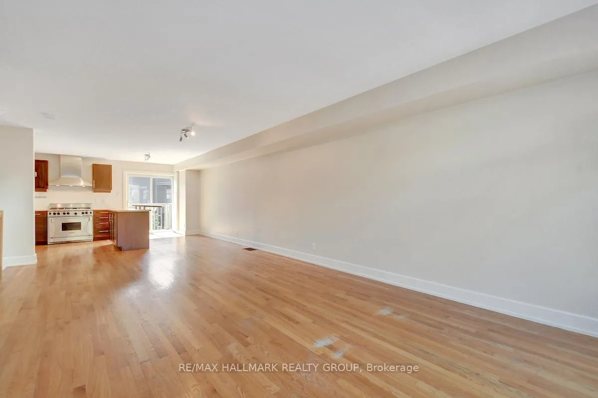 Photo 12 of 336 Boudreau Street, Ottawa, Vanier — HOMEH