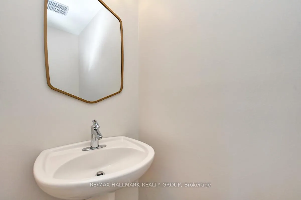 Photo 19 of 336 Boudreau Street, Ottawa, Vanier — HOMEH