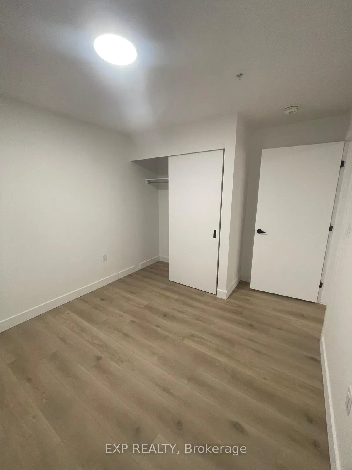 Photo 4 of Unit #B13, 1600 James Naismith Drive, Ottawa, Pineview — HOMEH