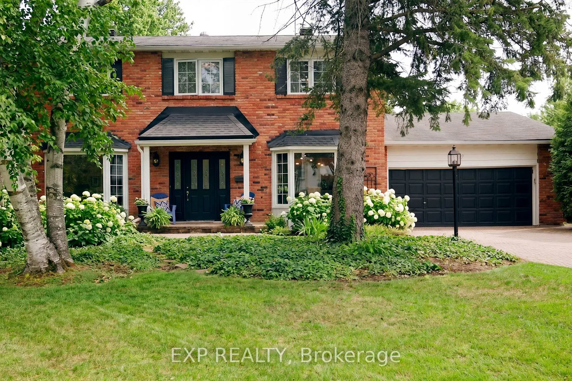 Front of 17 Erinlea Court