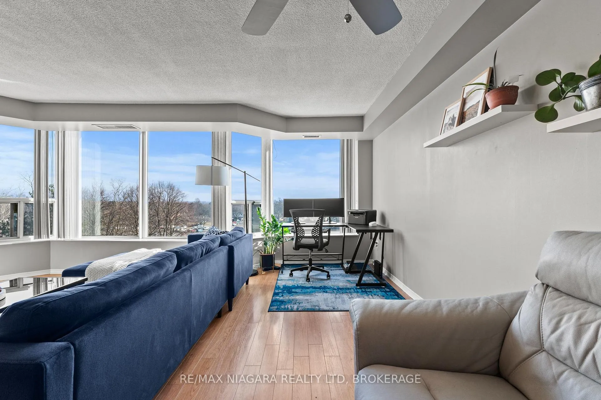 Photo 14 of Unit 601, 81 Scott Street, St. Catharines, Lakeport — HOMEH