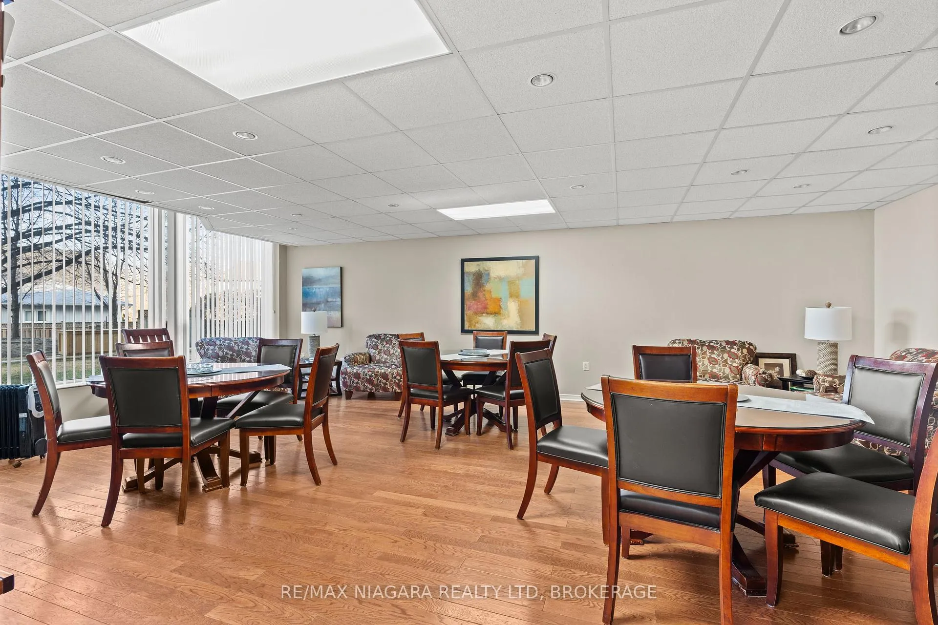 Photo 20 of Unit 601, 81 Scott Street, St. Catharines, Lakeport — HOMEH