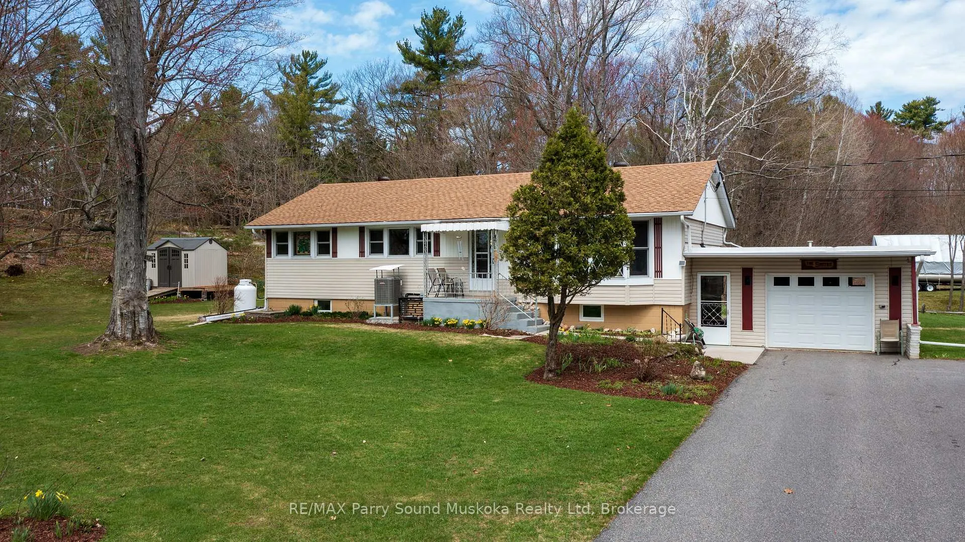 Photo 1 of 137 Hammel Avenue, McDougall — HOMEH