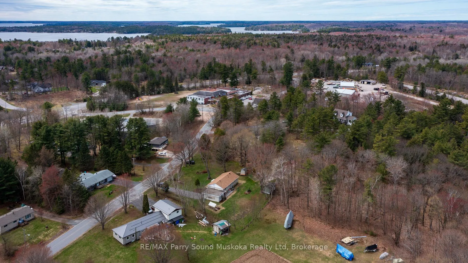 Photo 4 of 137 Hammel Avenue, McDougall — HOMEH