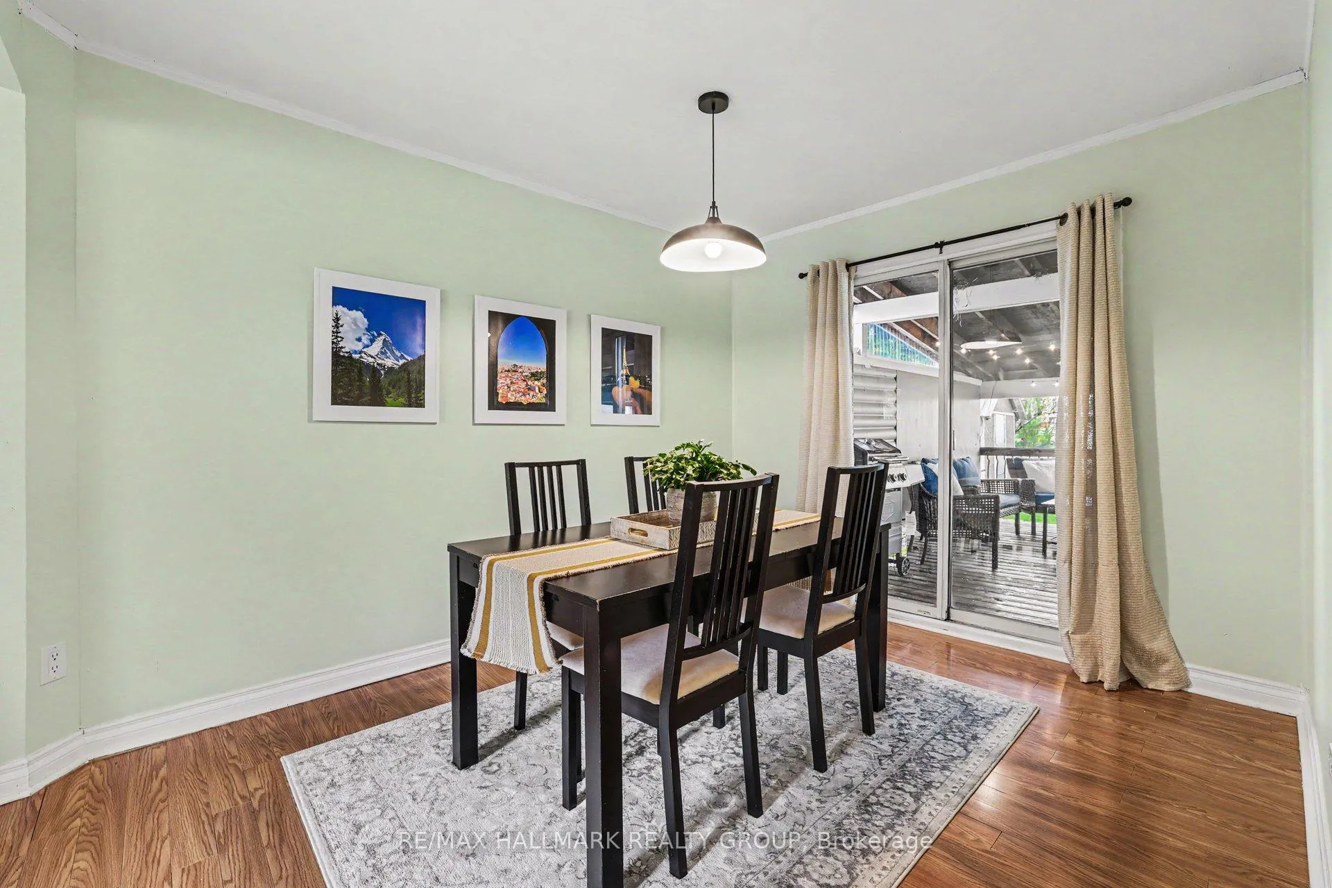Photo 8 of 138 Third Avenue, Arnprior — HOMEH