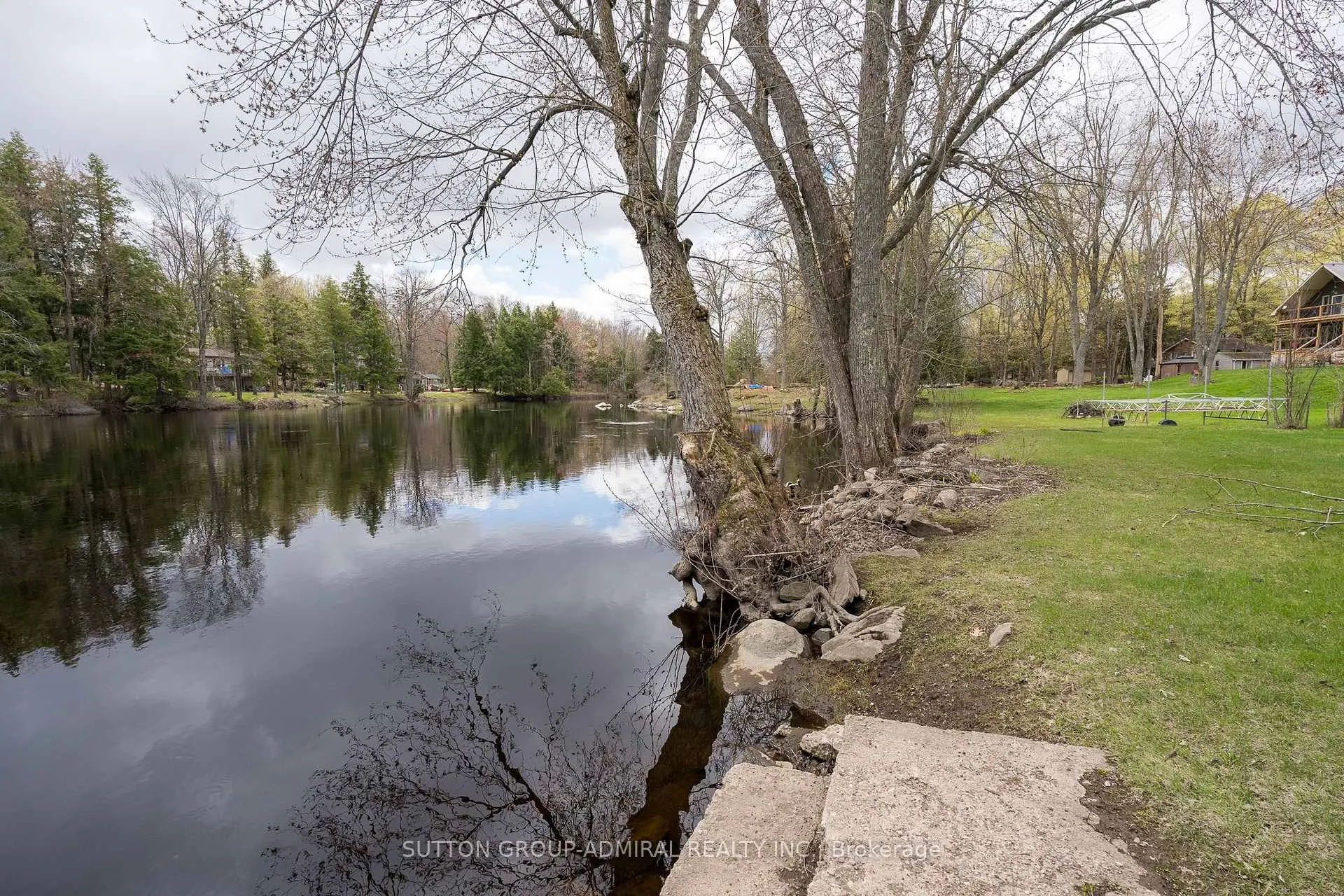 Photo 45 of 154 Sunsmile Lane, Tweed, Hungerford (Twp) — HOMEH