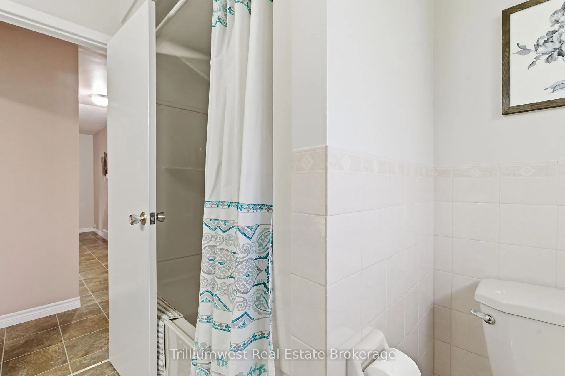 Photo 19 of 43 Tupper Crescent, Kitchener — HOMEH