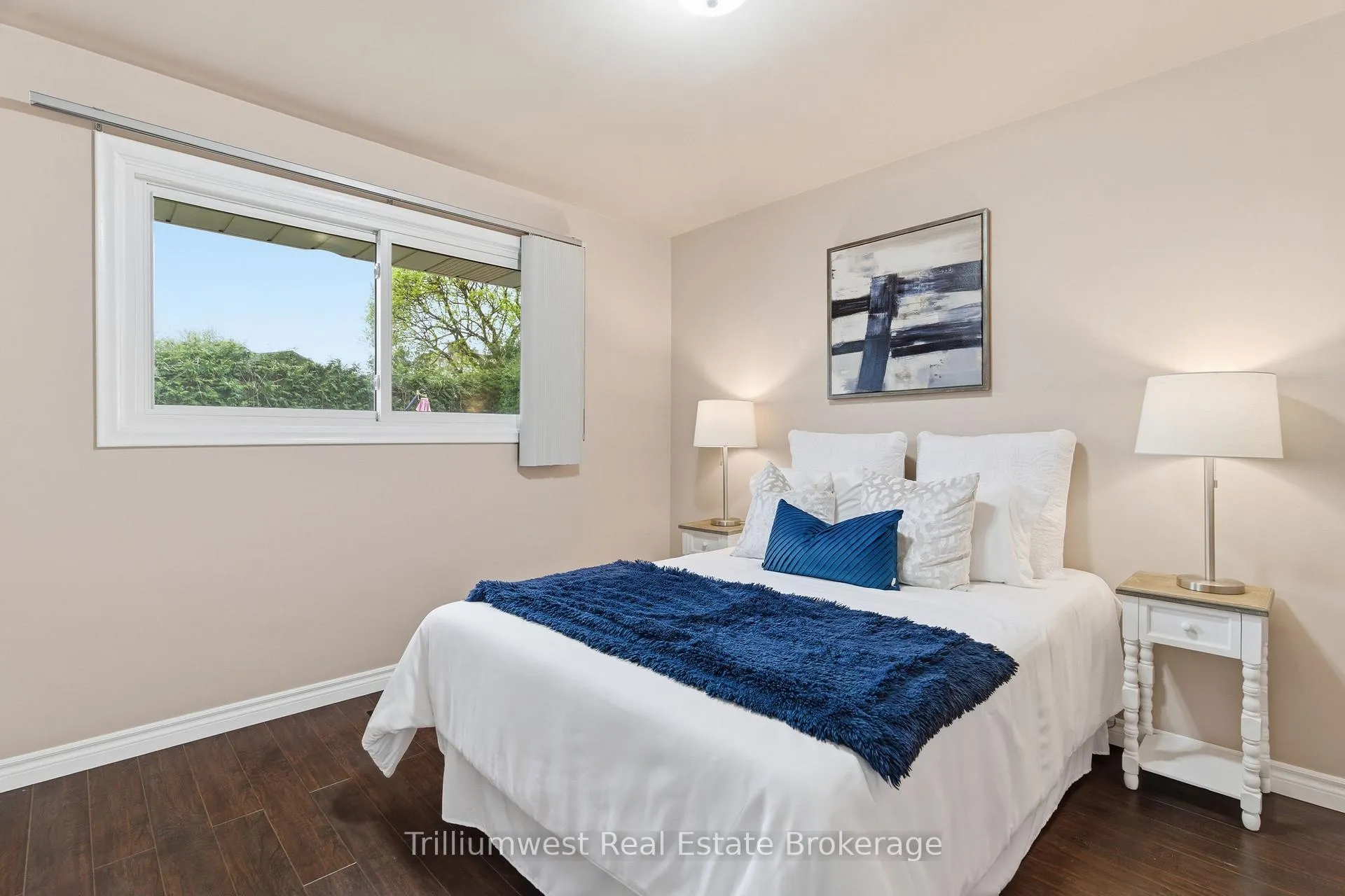 Photo 20 of 43 Tupper Crescent, Kitchener — HOMEH