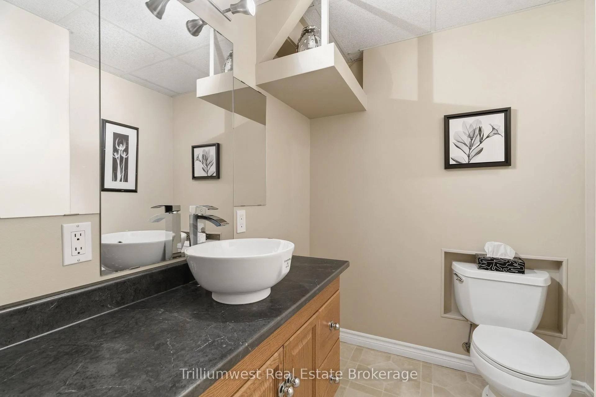 Photo 29 of 43 Tupper Crescent, Kitchener — HOMEH