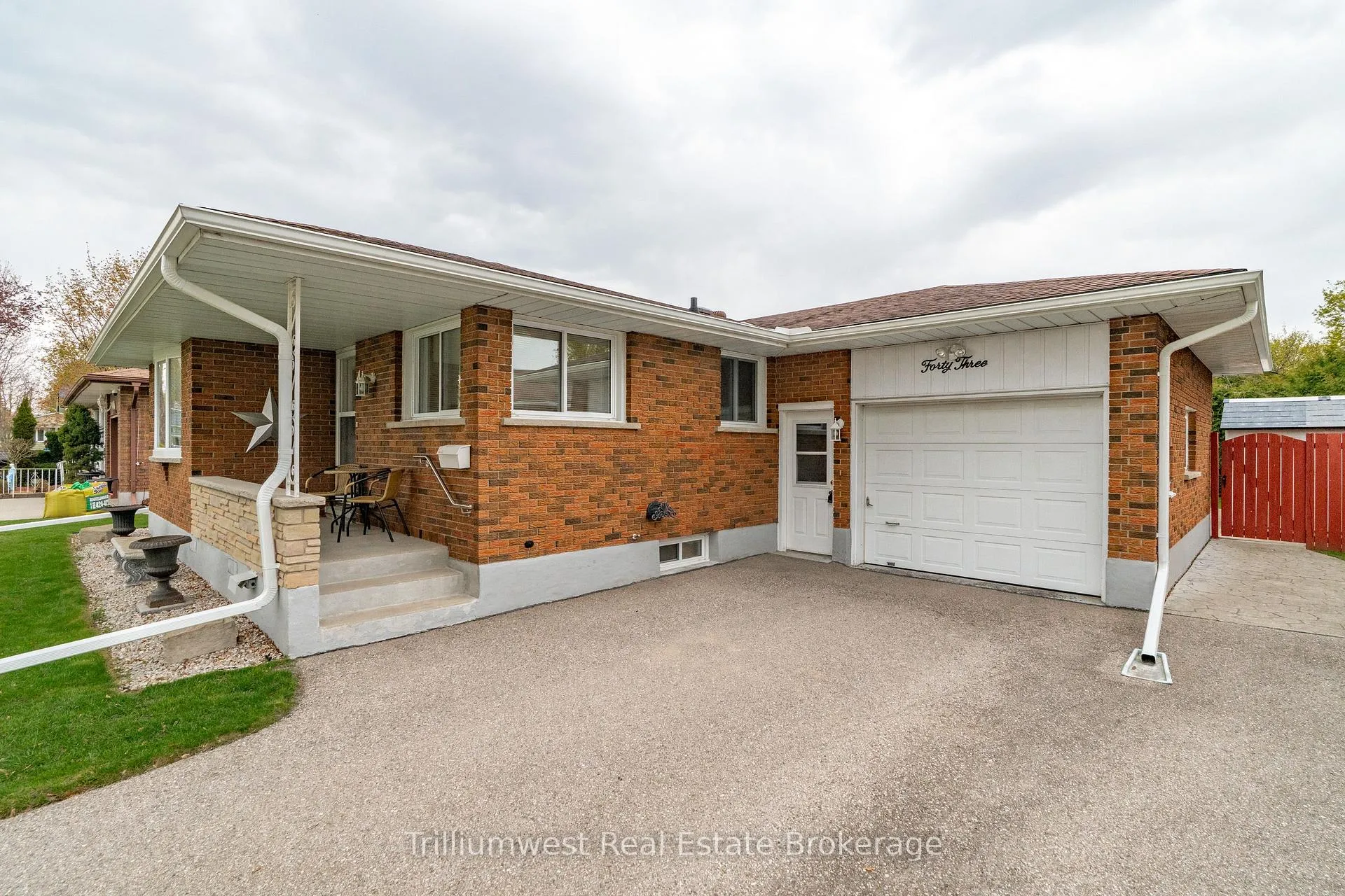 Photo 34 of 43 Tupper Crescent, Kitchener — HOMEH