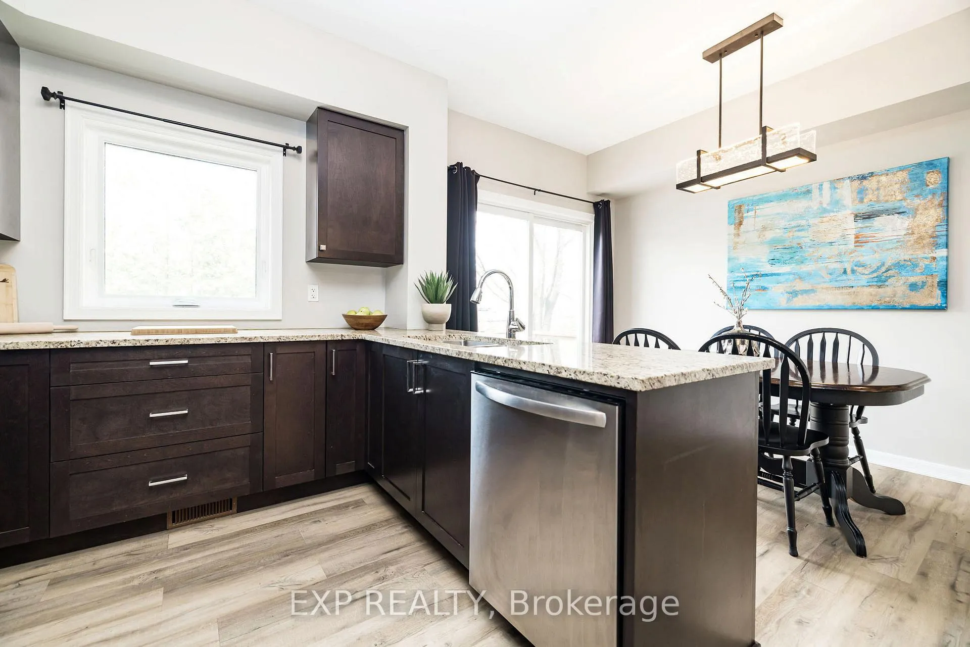 Photo 17 of 23 George Street W, Carleton Place — HOMEH