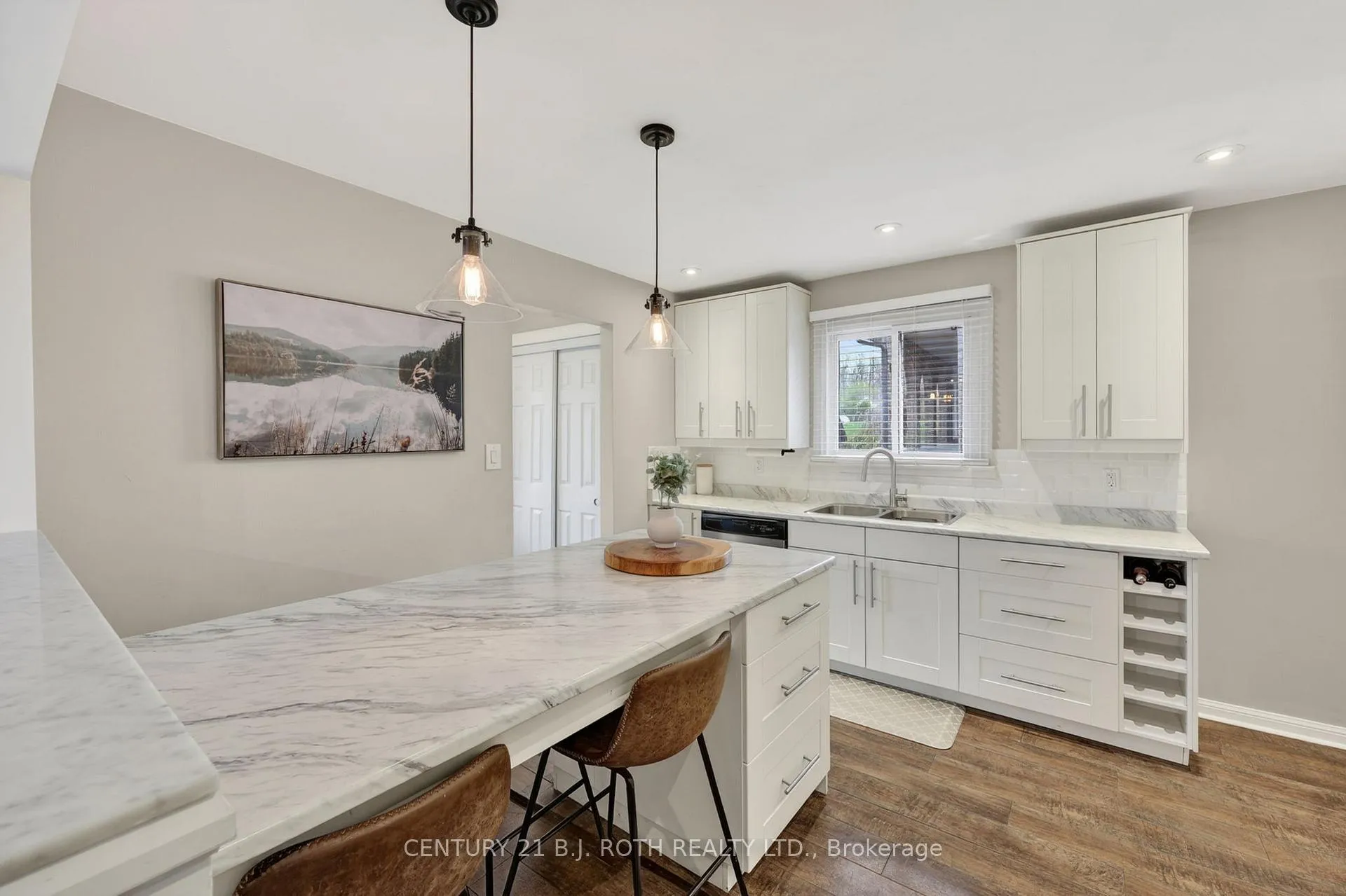 Photo 8 of 46 Galley Avenue, Orillia — HOMEH