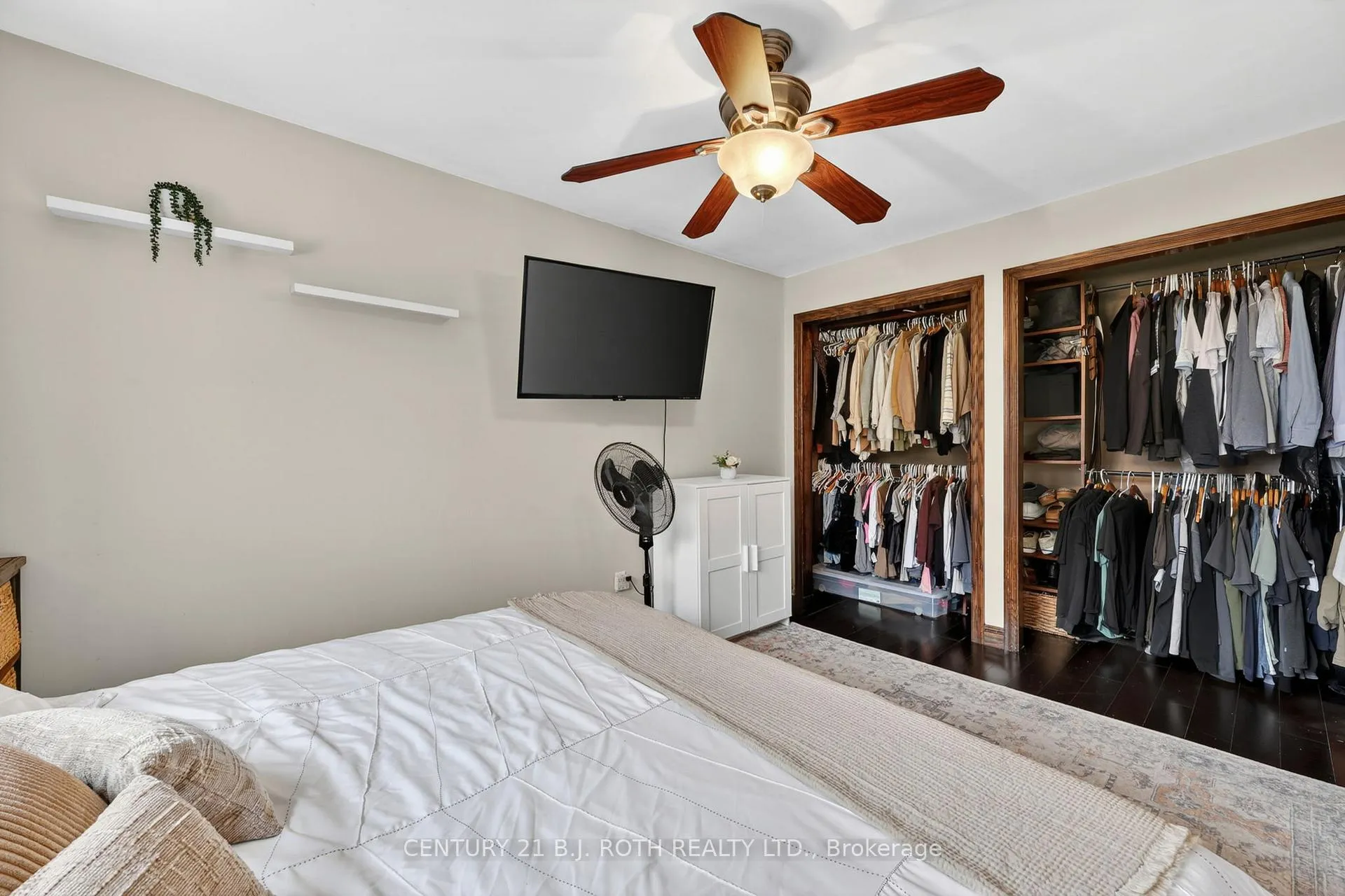 Photo 17 of 46 Galley Avenue, Orillia — HOMEH