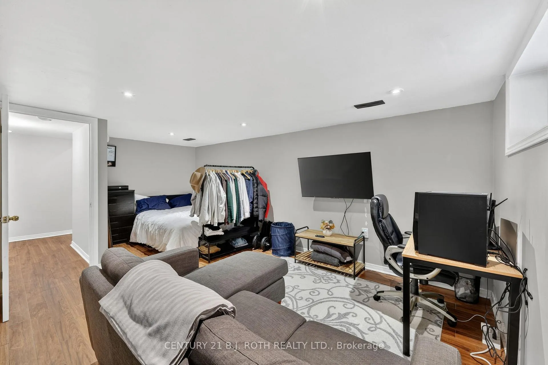 Photo 26 of 46 Galley Avenue, Orillia — HOMEH
