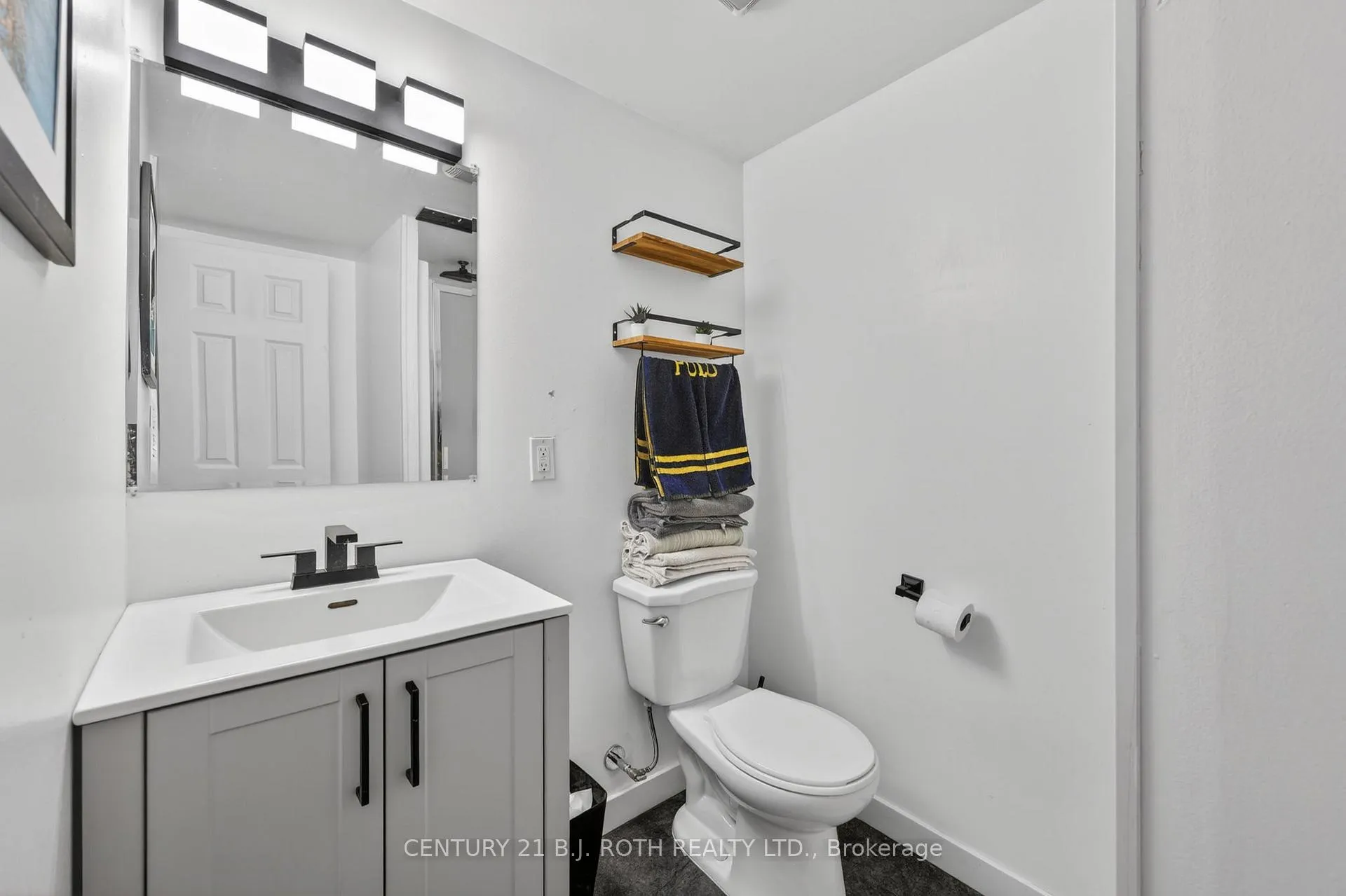 Photo 31 of 46 Galley Avenue, Orillia — HOMEH