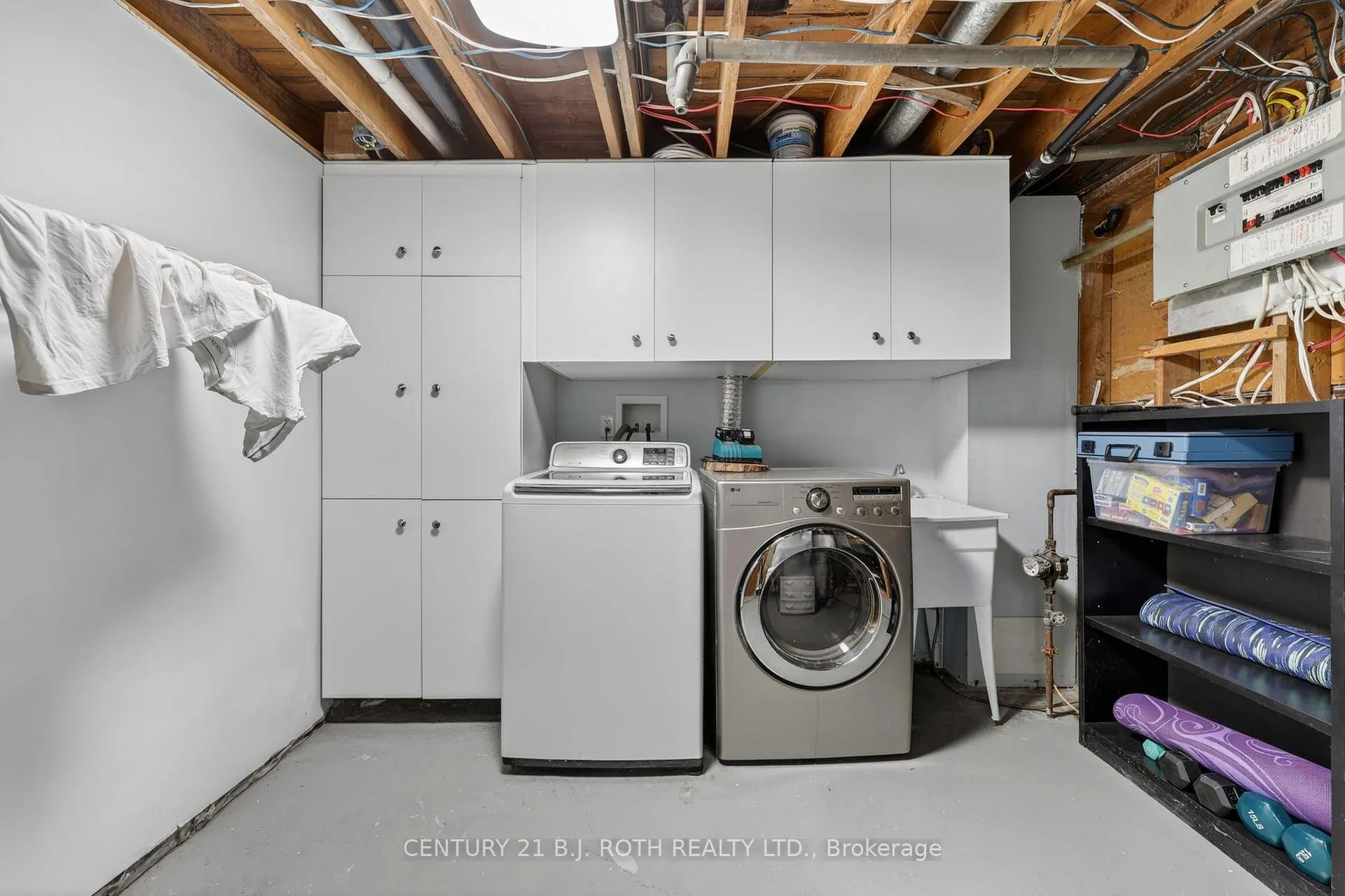 Photo 34 of 46 Galley Avenue, Orillia — HOMEH