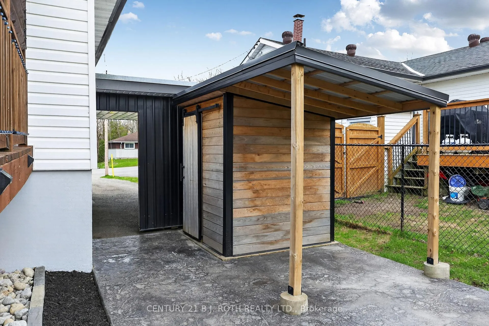 Photo 40 of 46 Galley Avenue, Orillia — HOMEH