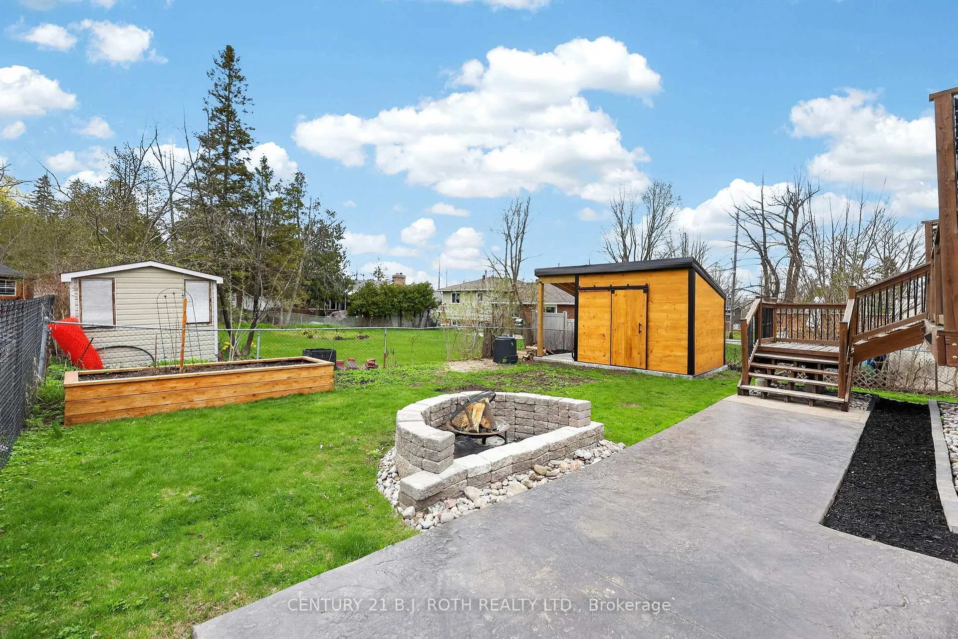 Photo 41 of 46 Galley Avenue, Orillia — HOMEH