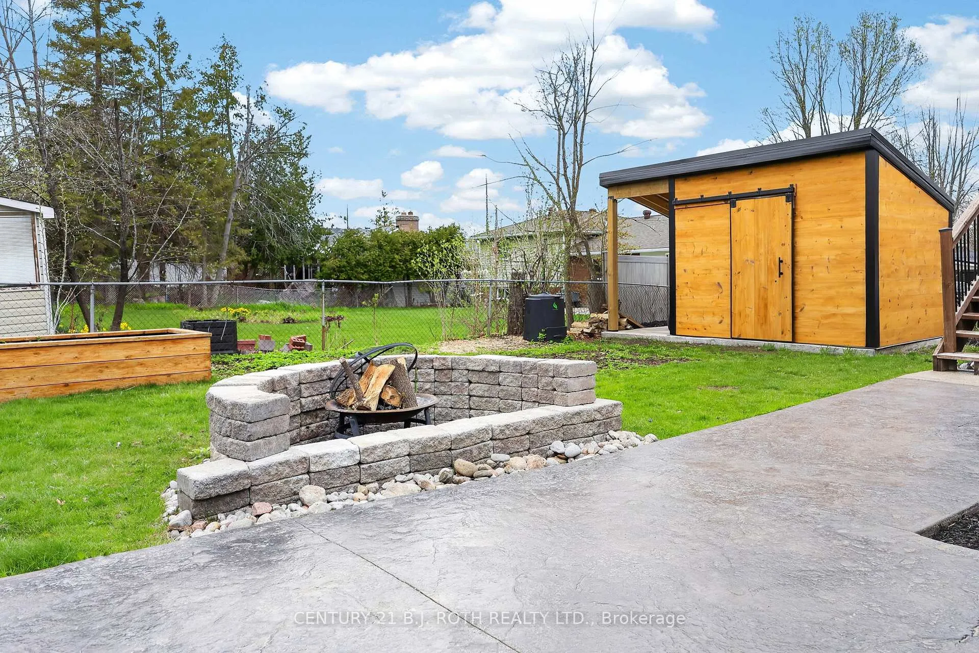 Photo 43 of 46 Galley Avenue, Orillia — HOMEH
