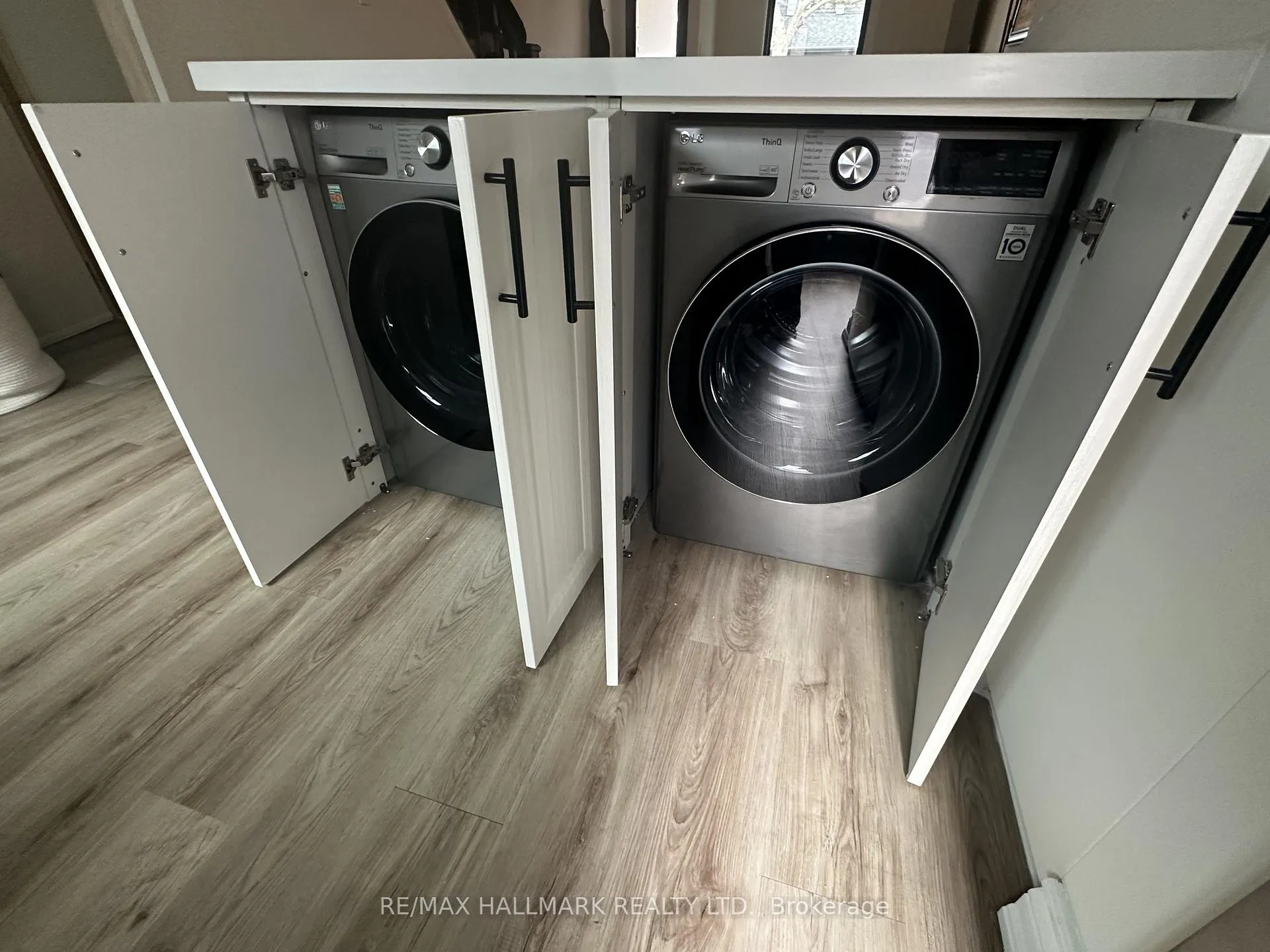 Photo 11 of Unit Main & Second, 208 Cedarvale Avenue, Toronto, Woodbine-Lumsden — HOMEH