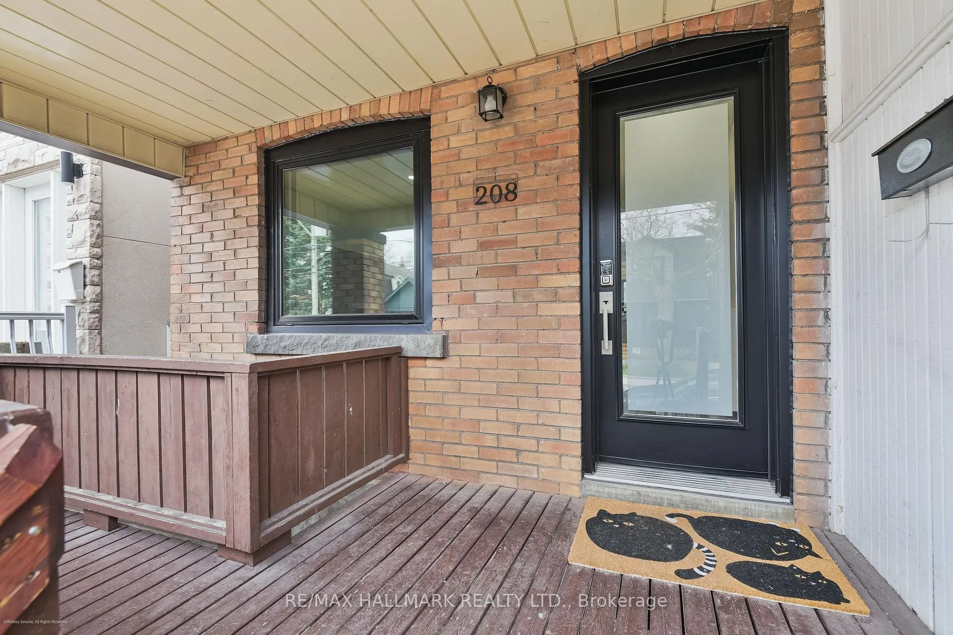 Photo 18 of Unit Main & Second, 208 Cedarvale Avenue, Toronto, Woodbine-Lumsden — HOMEH