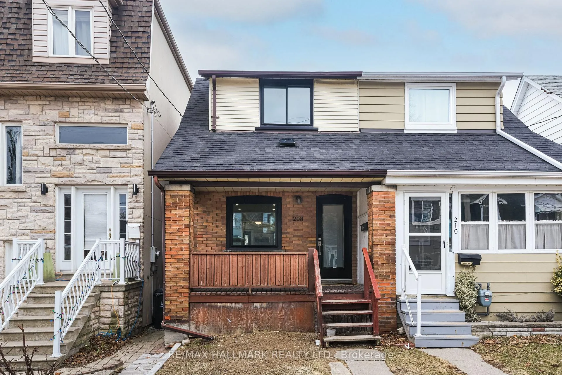 Photo 19 of Unit Main & Second, 208 Cedarvale Avenue, Toronto, Woodbine-Lumsden — HOMEH