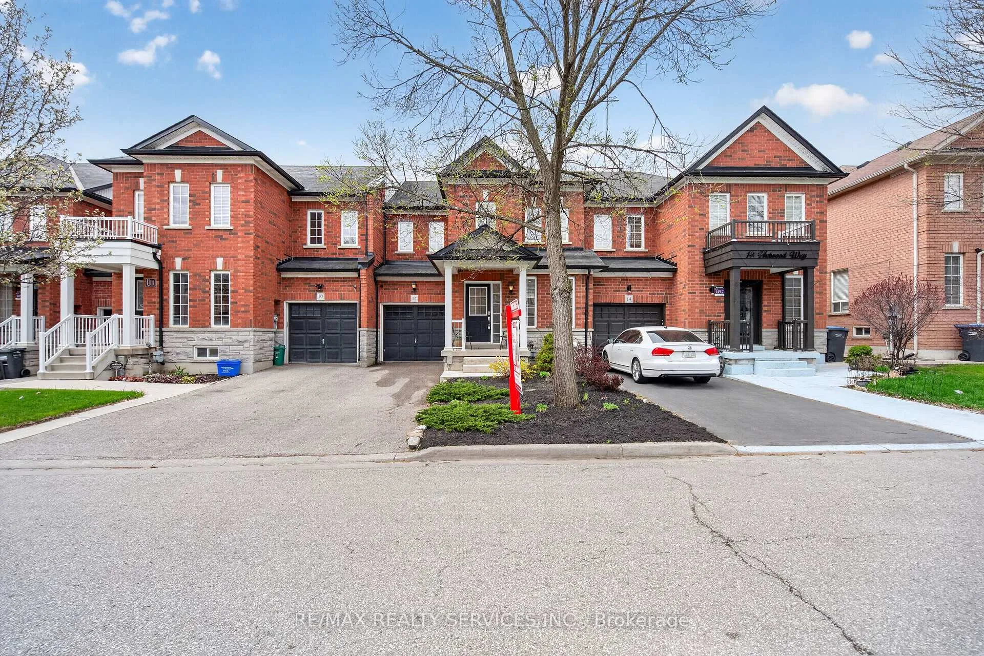 Photo 1 of 12 Nutwood Way, Brampton, Sandringham-Wellington — HOMEH