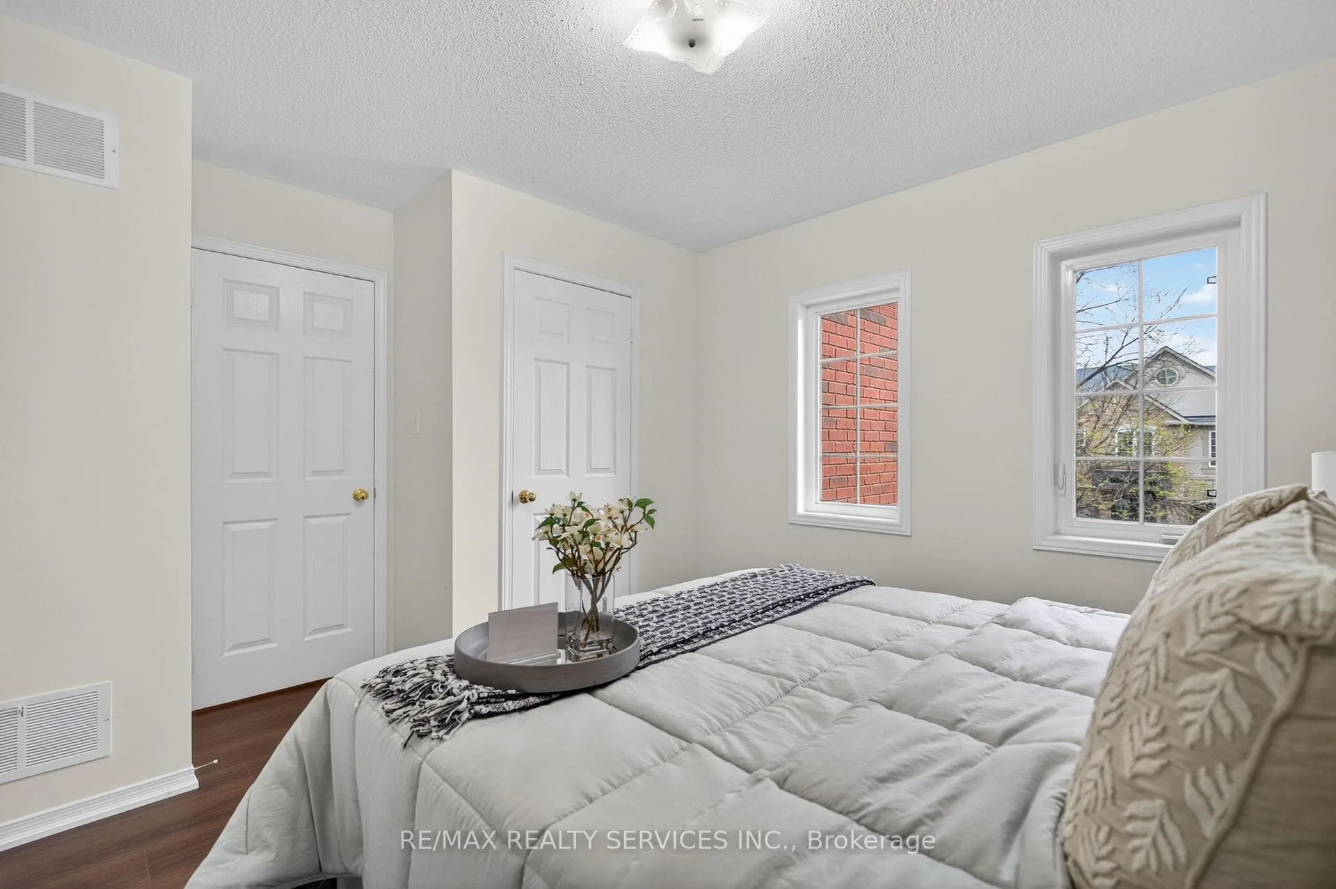 Photo 37 of 12 Nutwood Way, Brampton, Sandringham-Wellington — HOMEH