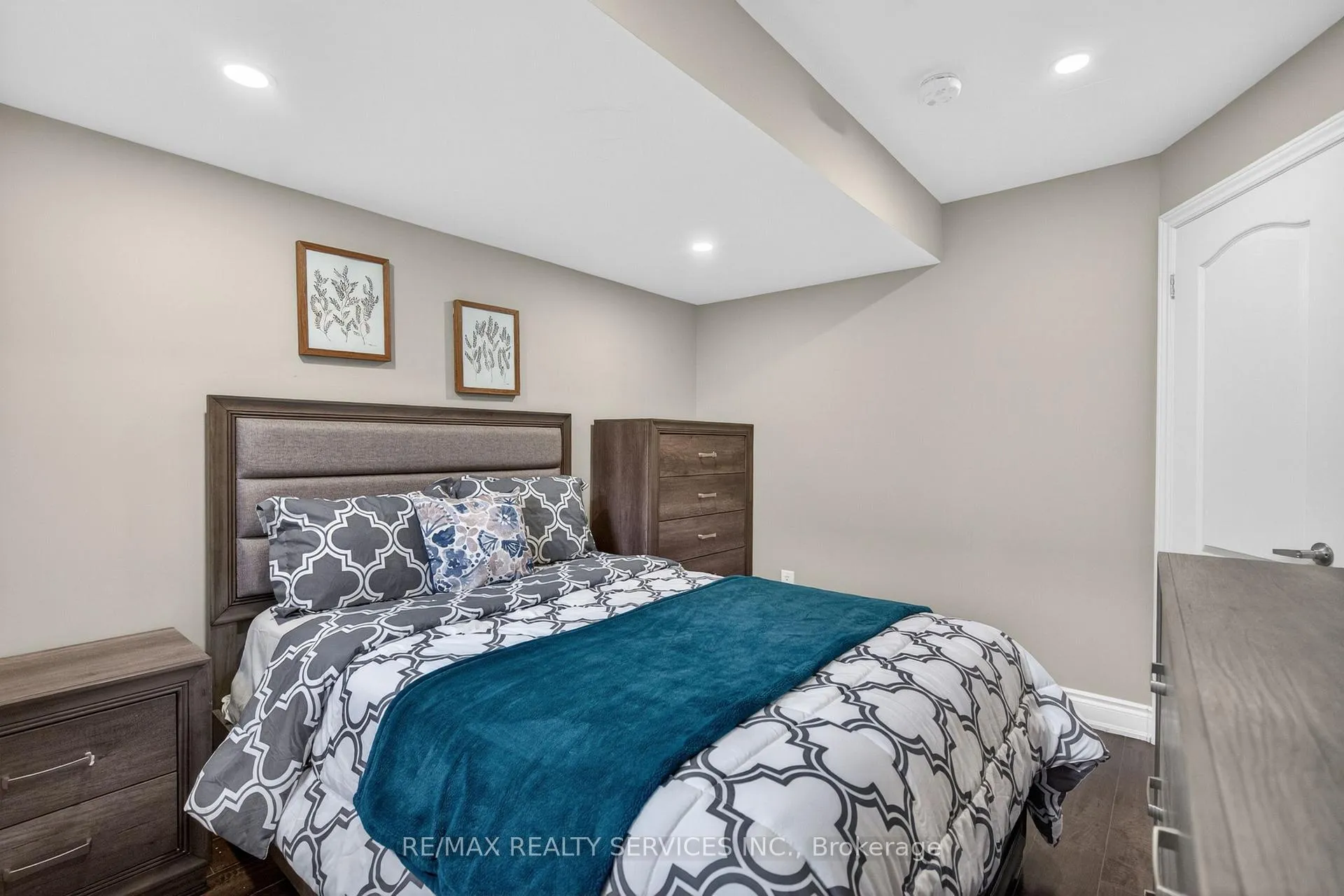 Photo 42 of 12 Nutwood Way, Brampton, Sandringham-Wellington — HOMEH