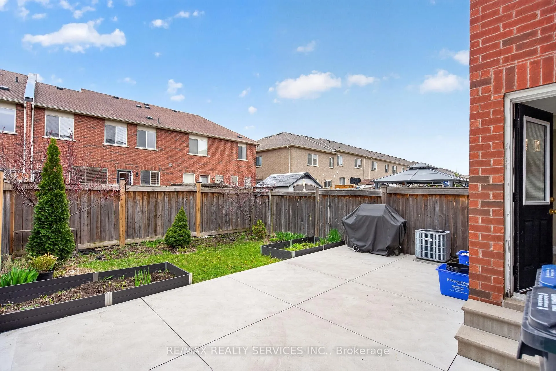 Photo 47 of 12 Nutwood Way, Brampton, Sandringham-Wellington — HOMEH