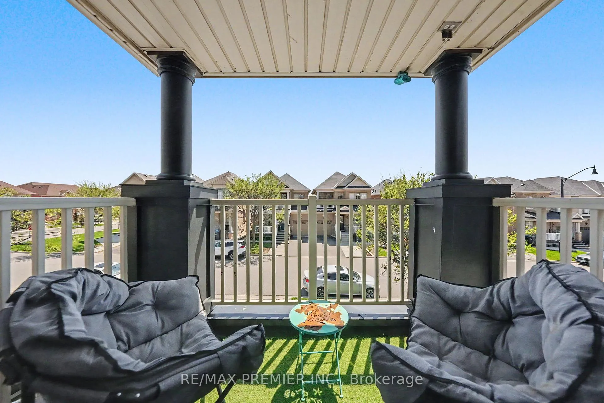 Photo 39 of 82 Chesterwood Crescent, Brampton, Credit Valley — HOMEH