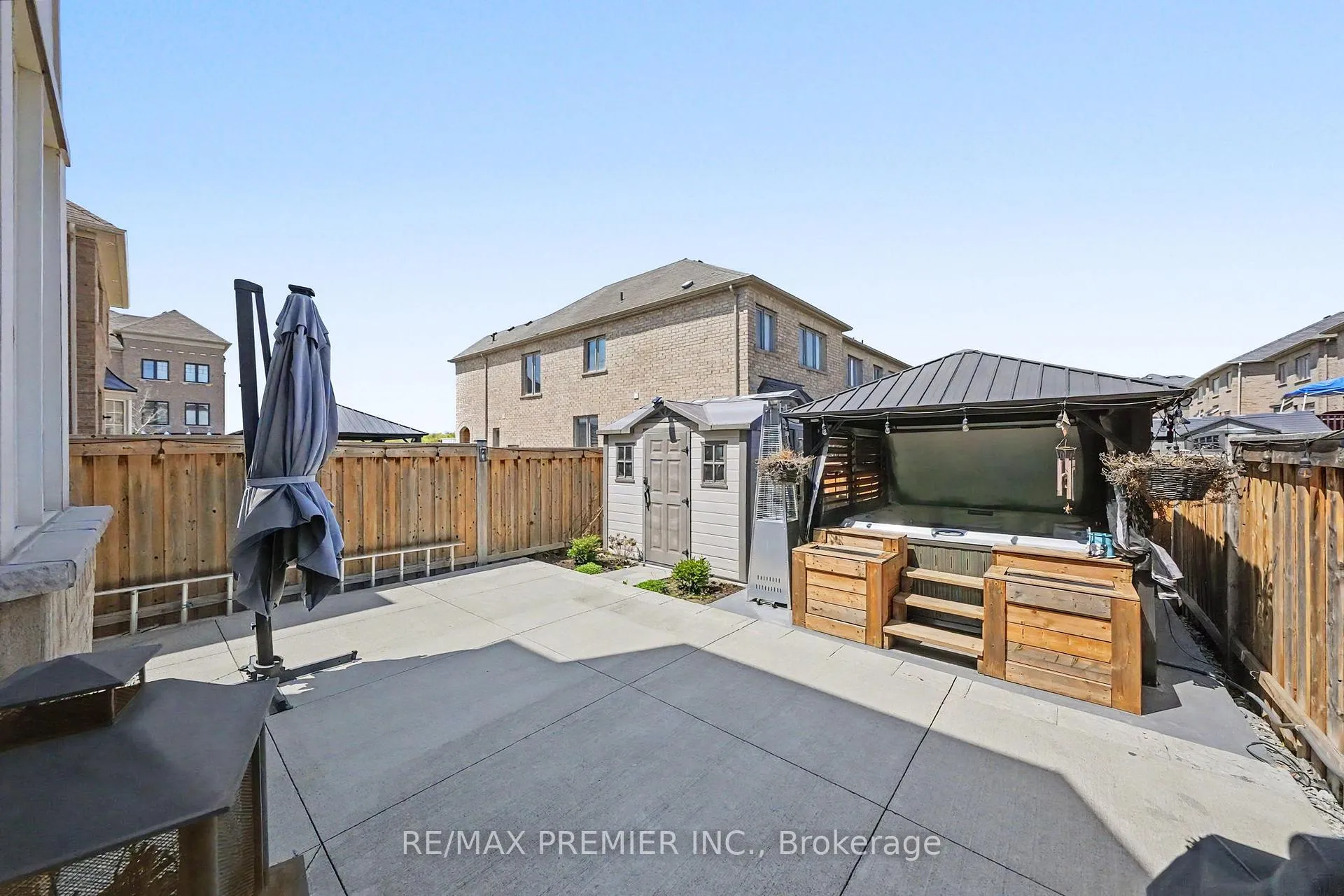 Photo 49 of 82 Chesterwood Crescent, Brampton, Credit Valley — HOMEH