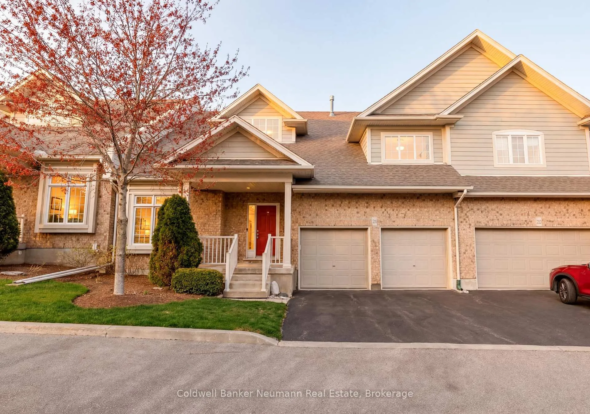 Photo 1 of Unit 21, 50 Bryan Court, Kitchener — HOMEH