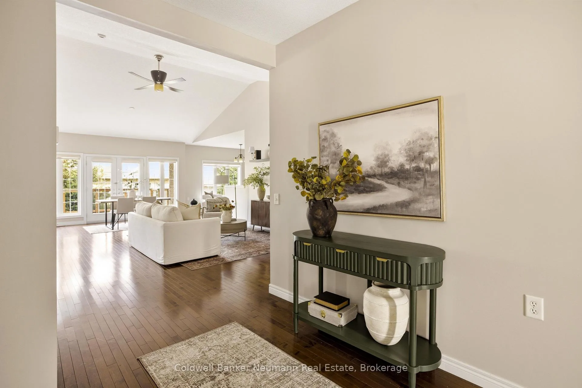 Photo 3 of Unit 21, 50 Bryan Court, Kitchener — HOMEH