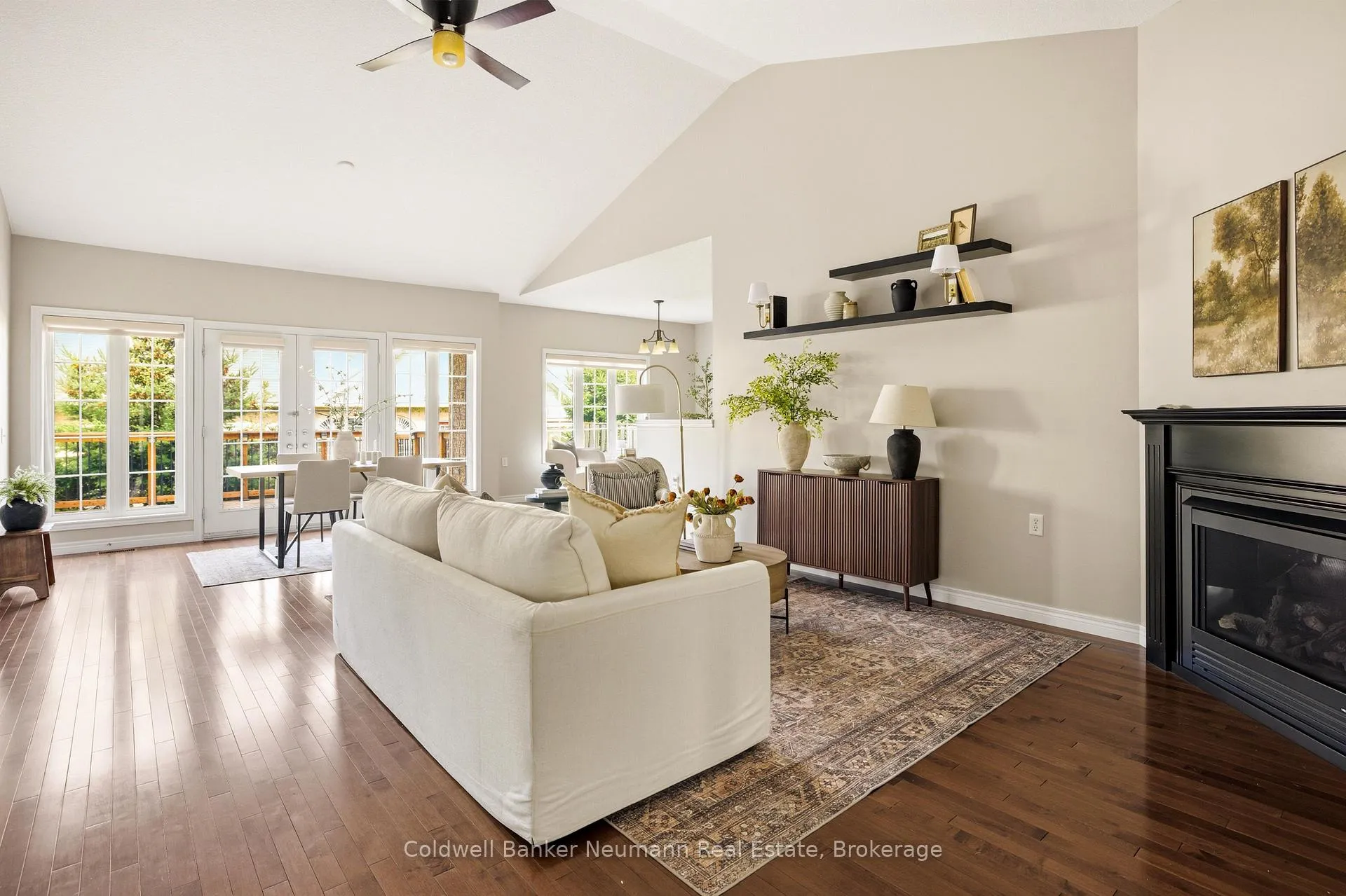 Photo 6 of Unit 21, 50 Bryan Court, Kitchener — HOMEH