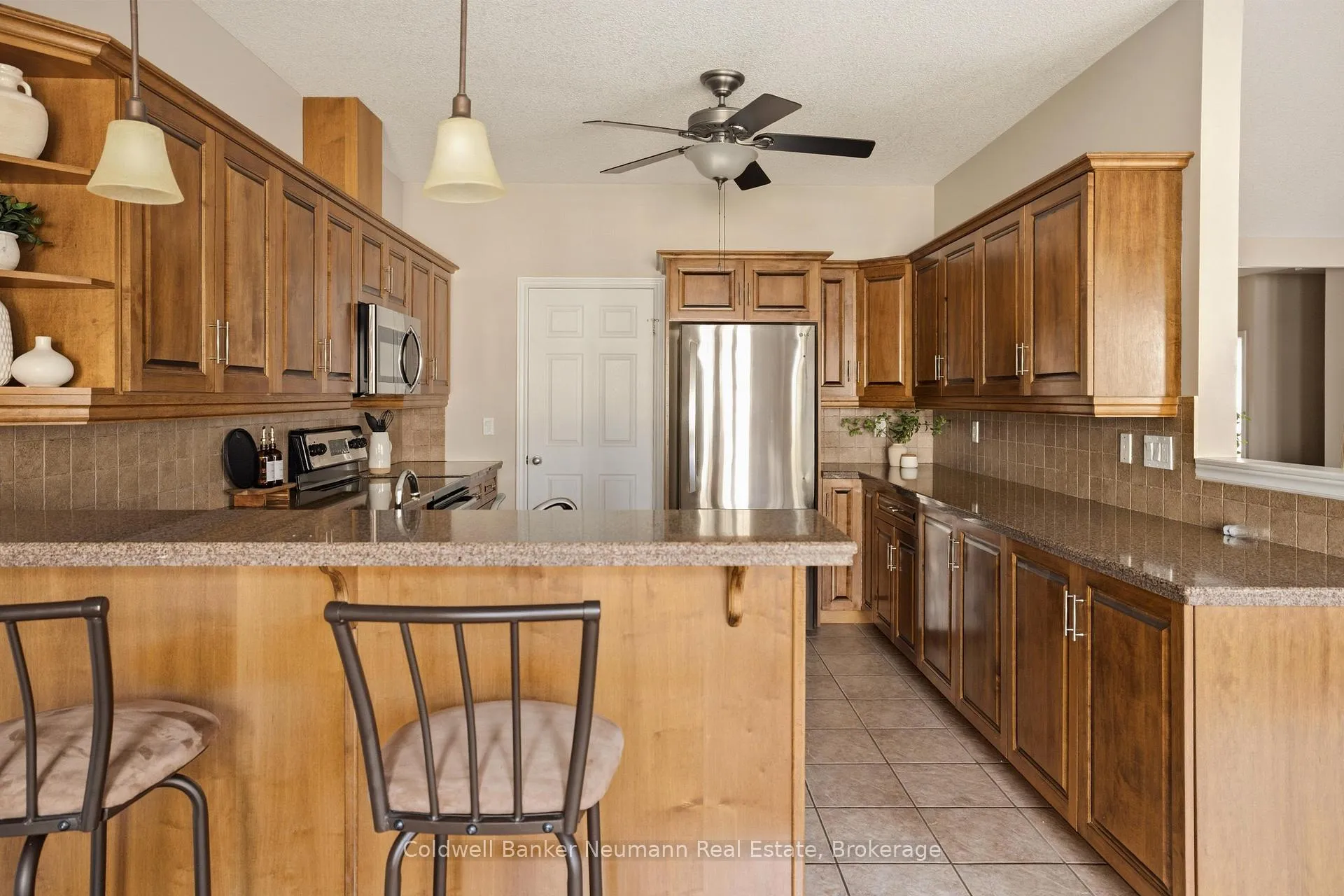 Photo 13 of Unit 21, 50 Bryan Court, Kitchener — HOMEH