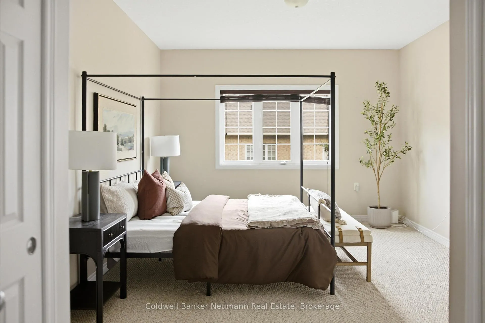 Photo 17 of Unit 21, 50 Bryan Court, Kitchener — HOMEH