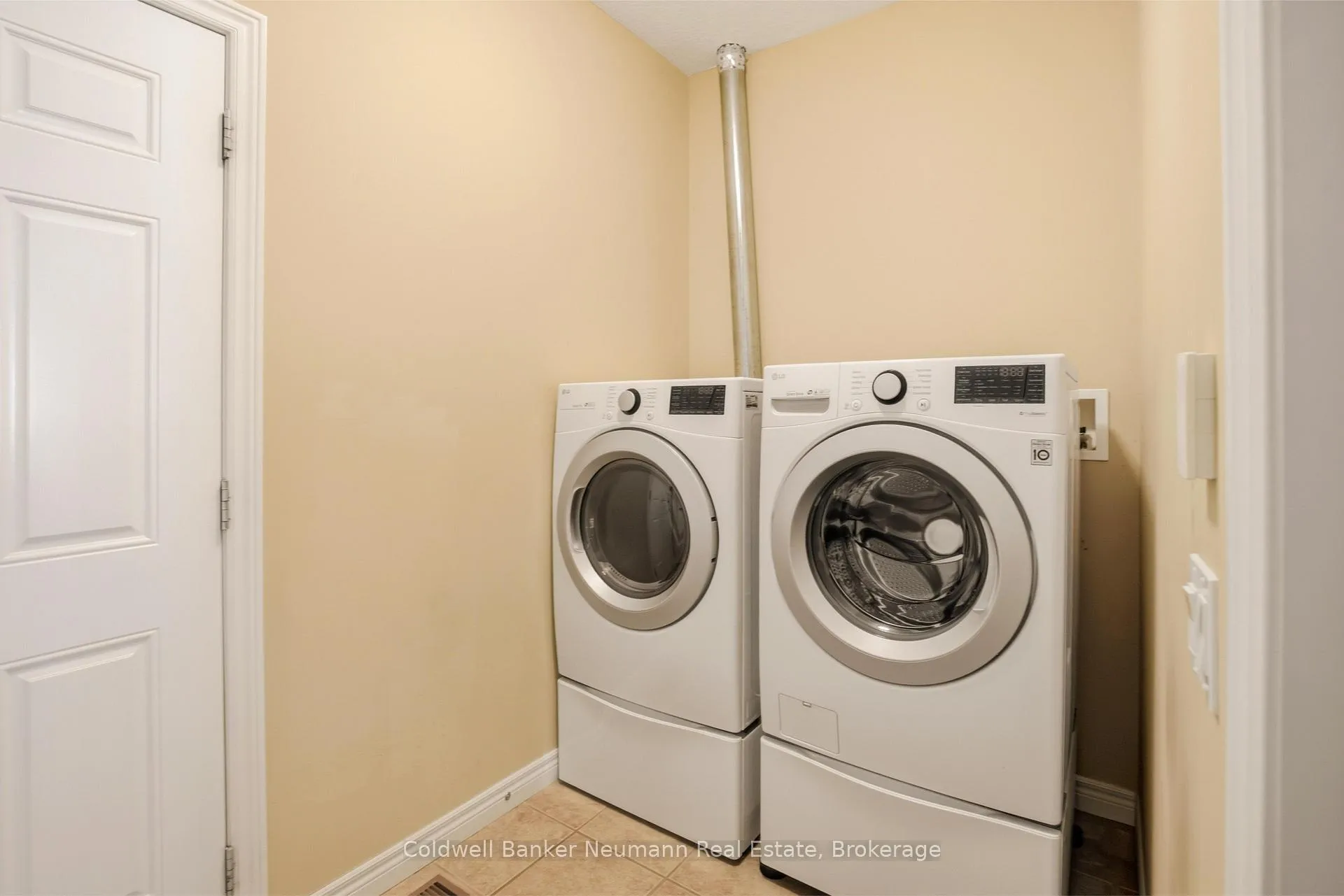 Photo 24 of Unit 21, 50 Bryan Court, Kitchener — HOMEH